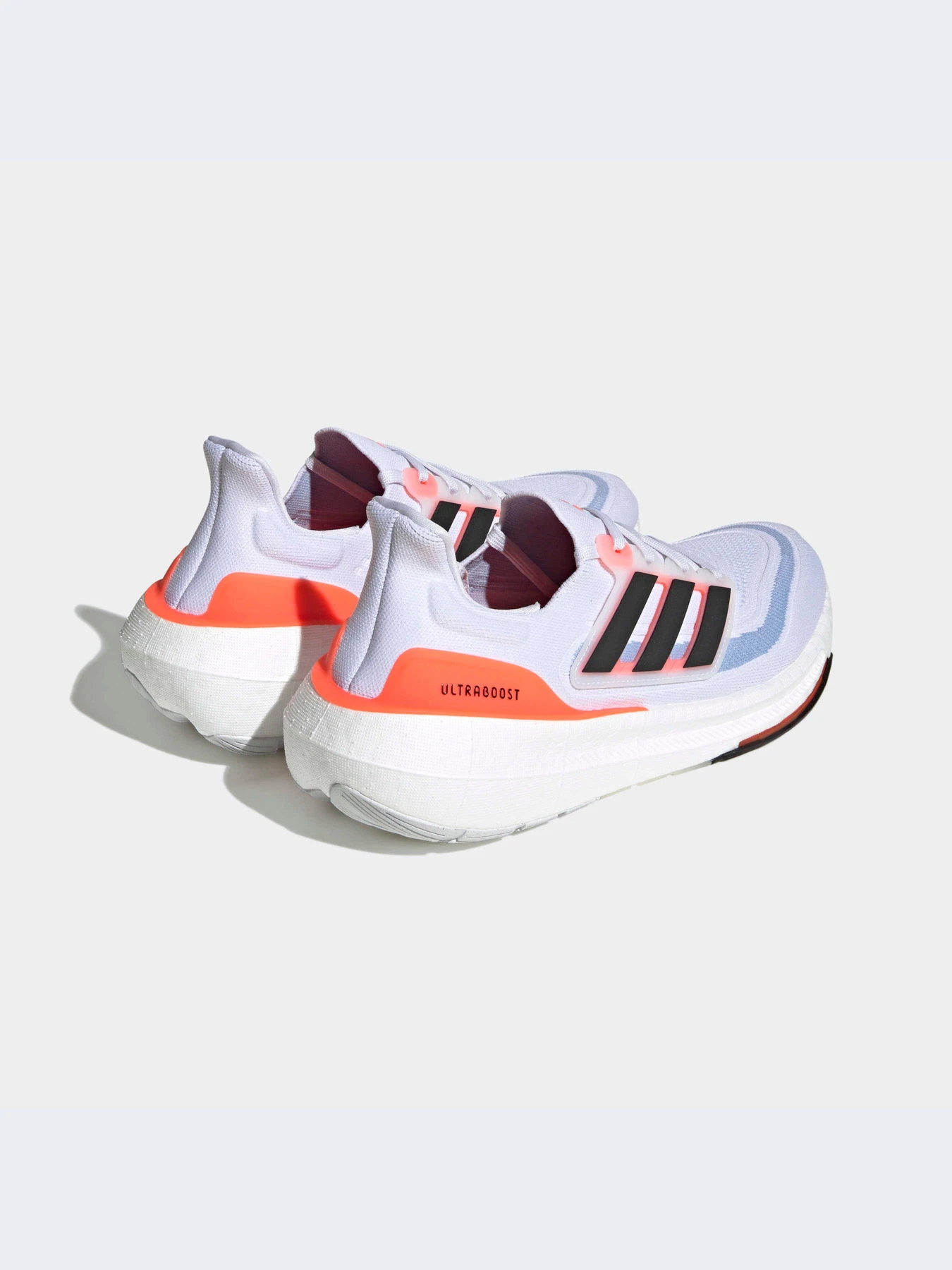 Кроссовки Adidas Ultraboost модель HQ6351 Фото