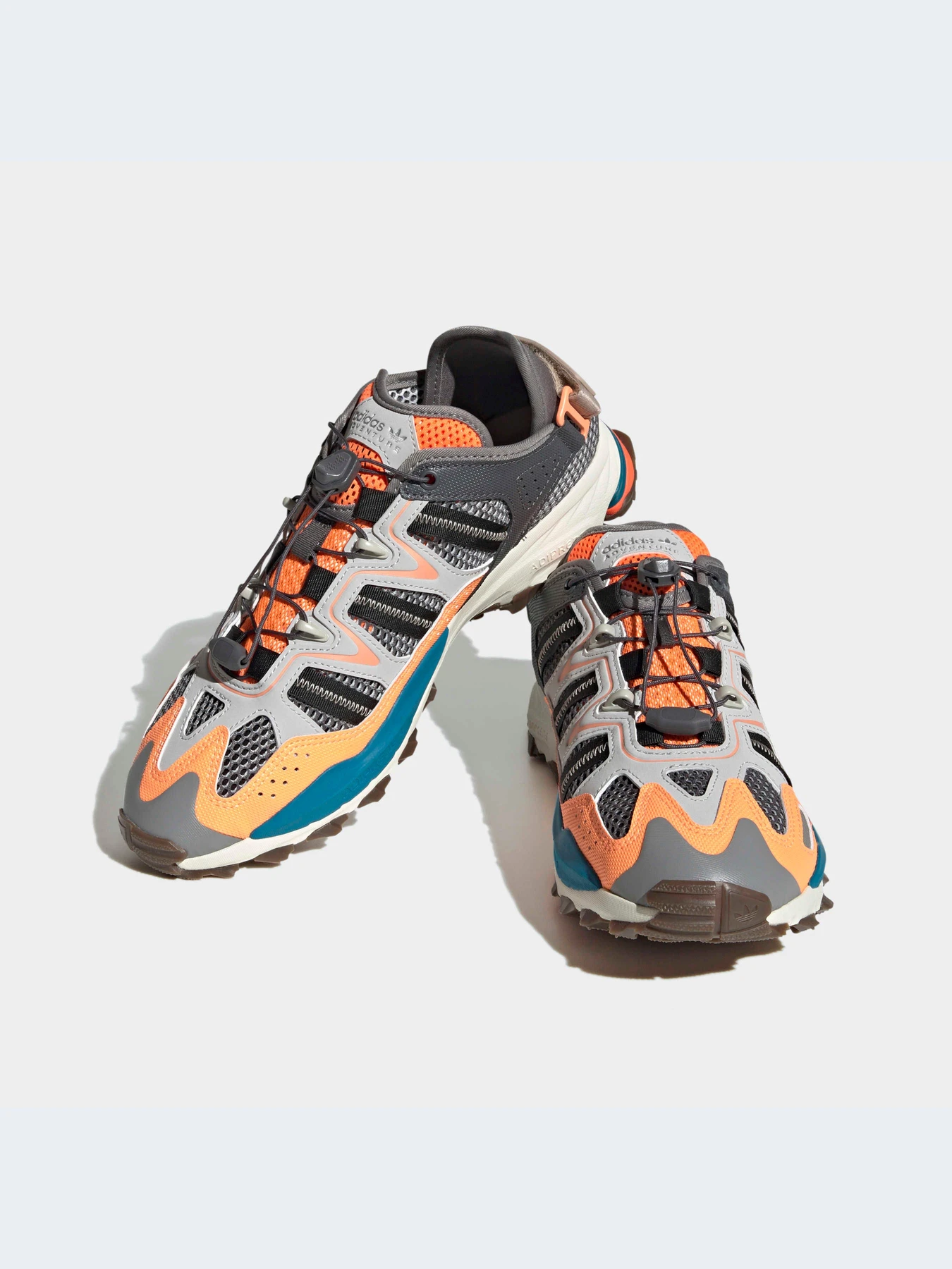 Кроссовки Adidas модель HP2832 Кроссовки Adidas модель HP2832 Фото