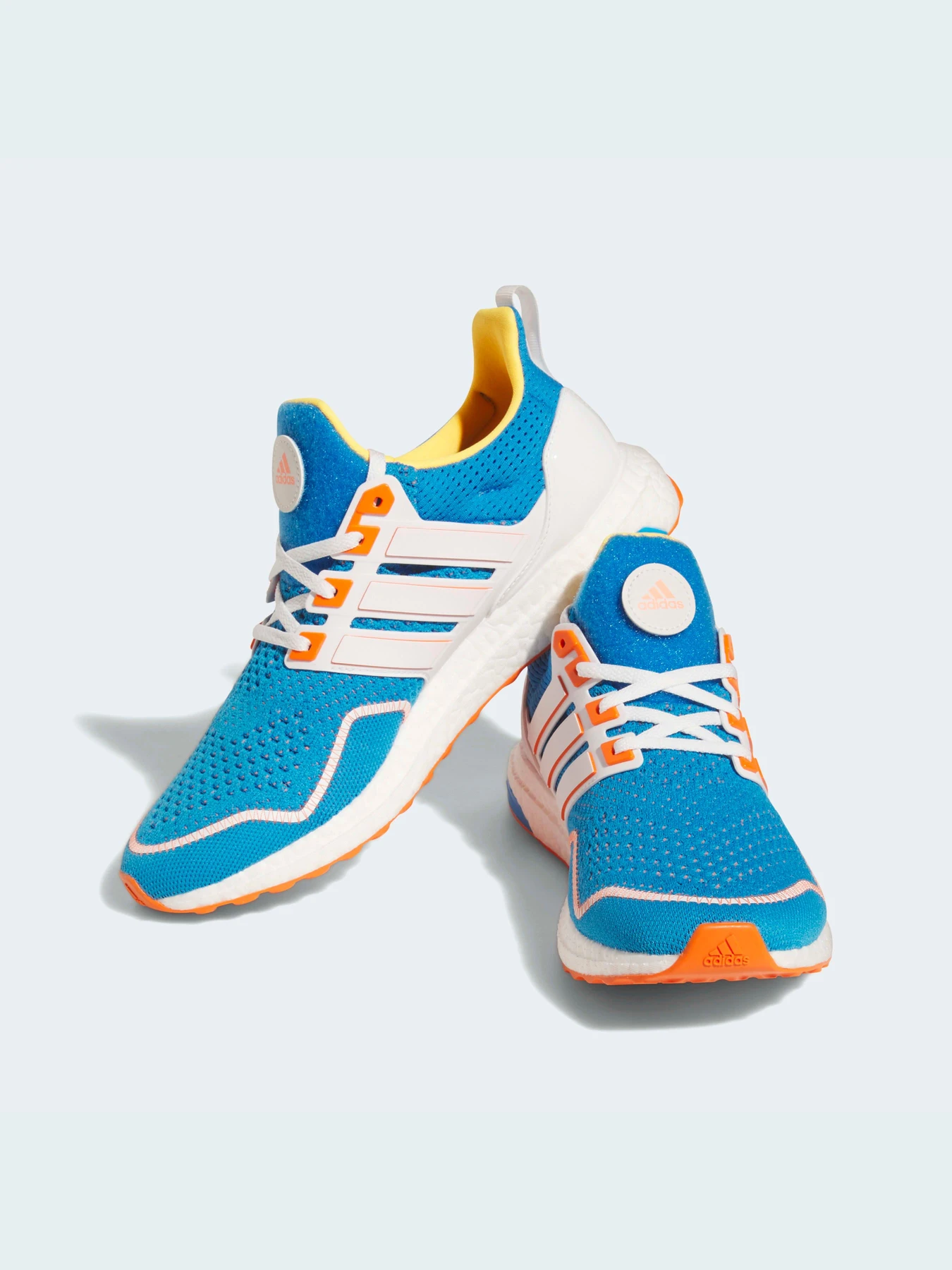 Кроссовки Adidas Ultraboost модель HR0080 Кроссовки Adidas Ultraboost модель HR0080 Фото