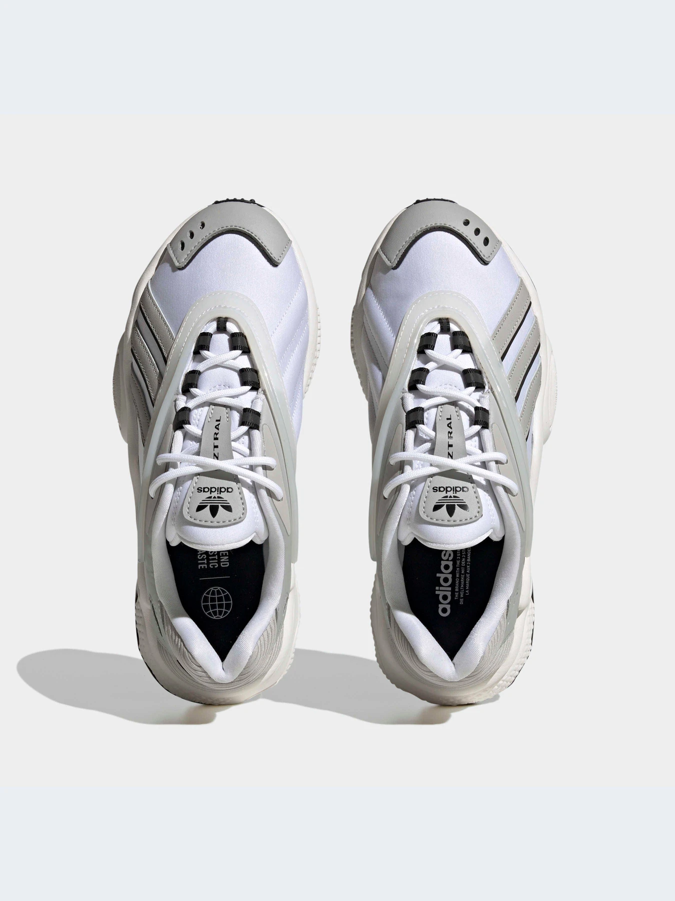 Кроссовки Adidas Ozweego модель HQ6765 Кроссовки Adidas Ozweego модель HQ6765 Фото