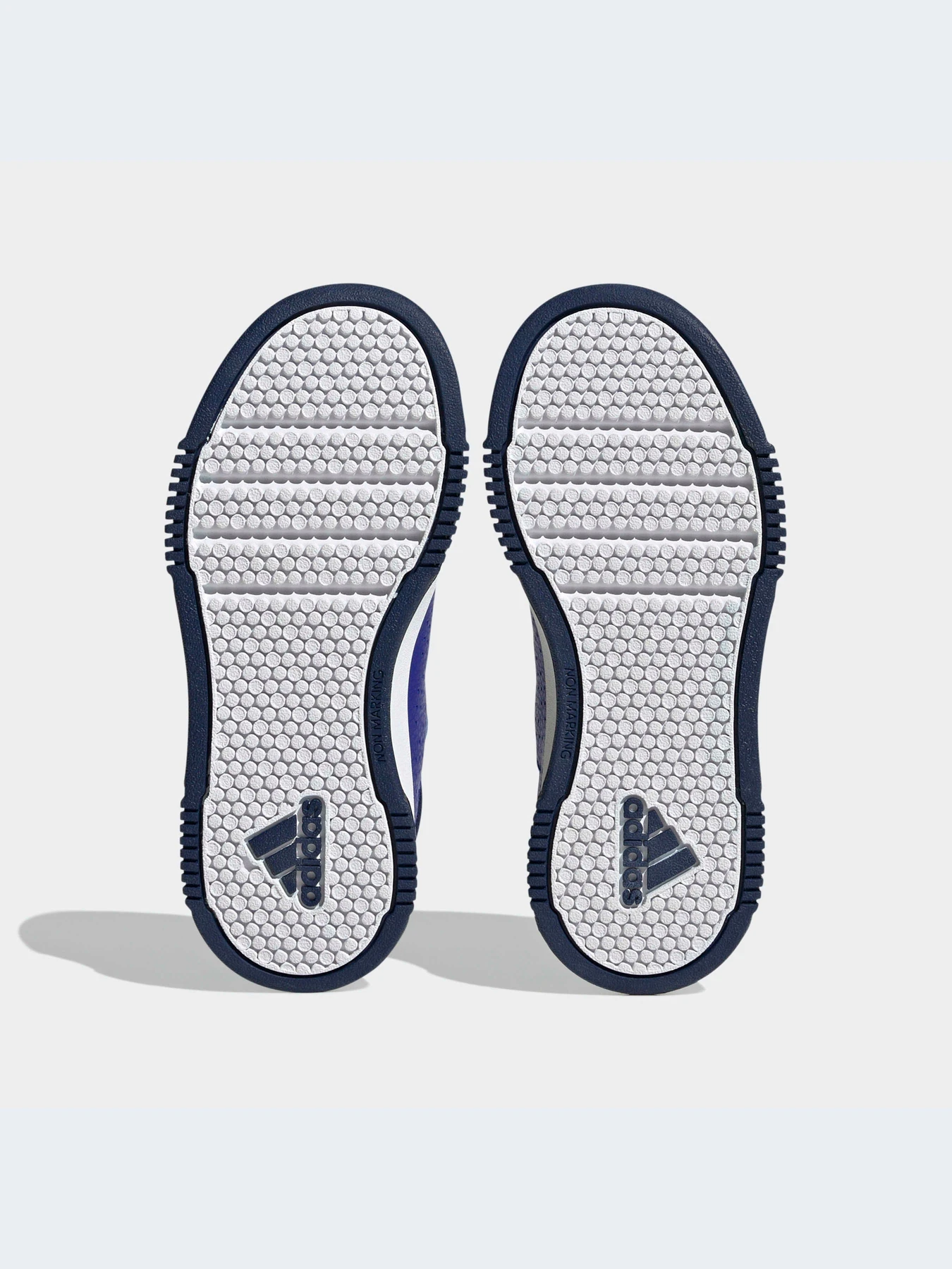 Кроссовки Adidas модель H06306 Кроссовки Adidas модель H06306 Фото
