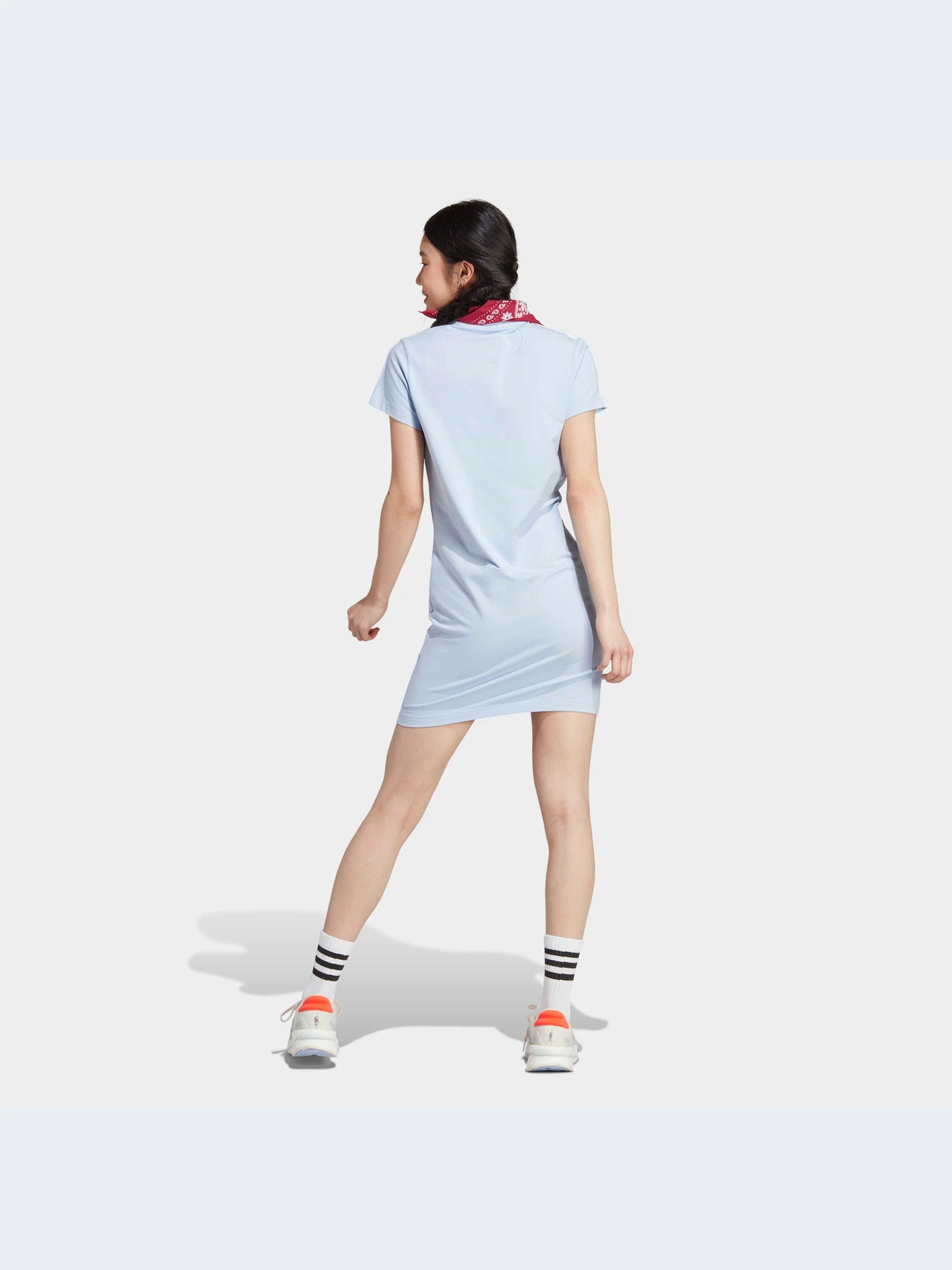 Платья Adidas модель IC9885 Фото