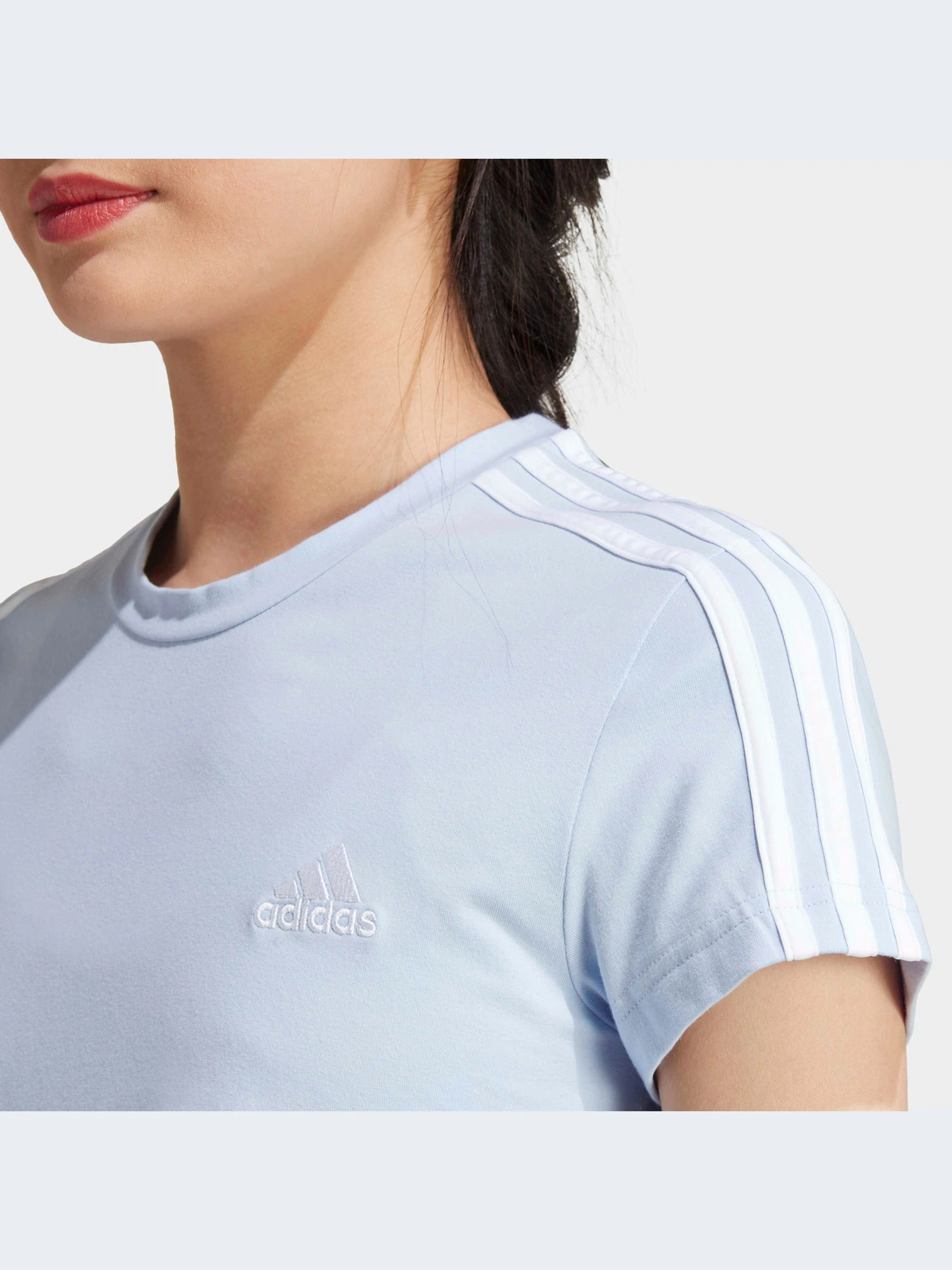 Платья Adidas модель IC9885 Фото