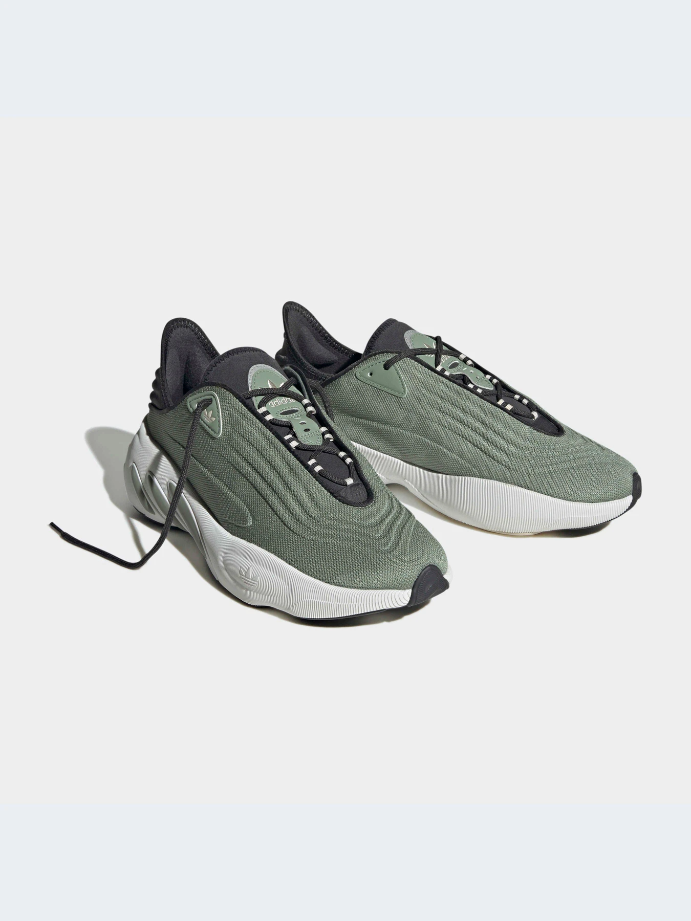 Кроссовки Adidas модель H06416 Фото