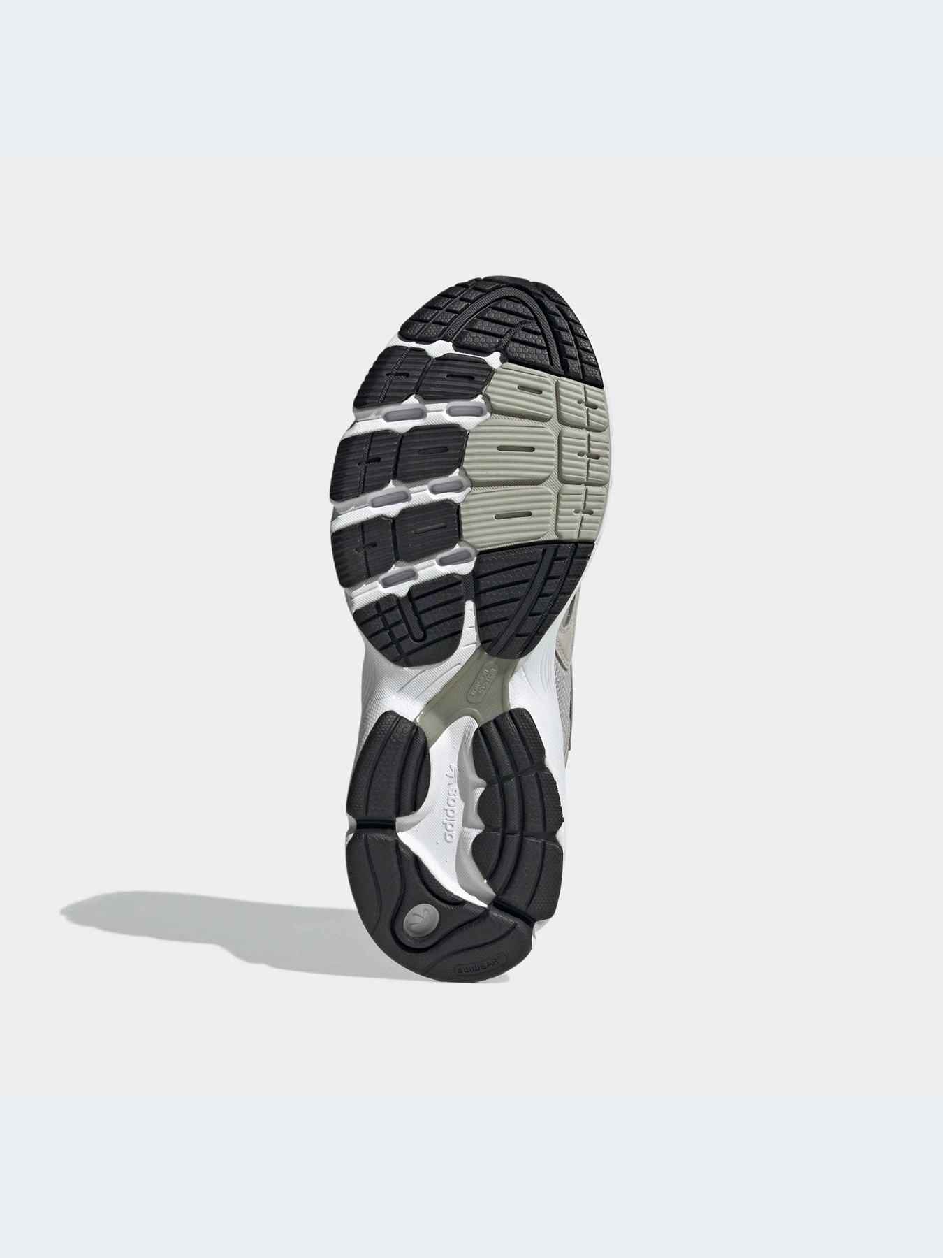 Кроссовки Adidas Astir модель HP9040 Фото