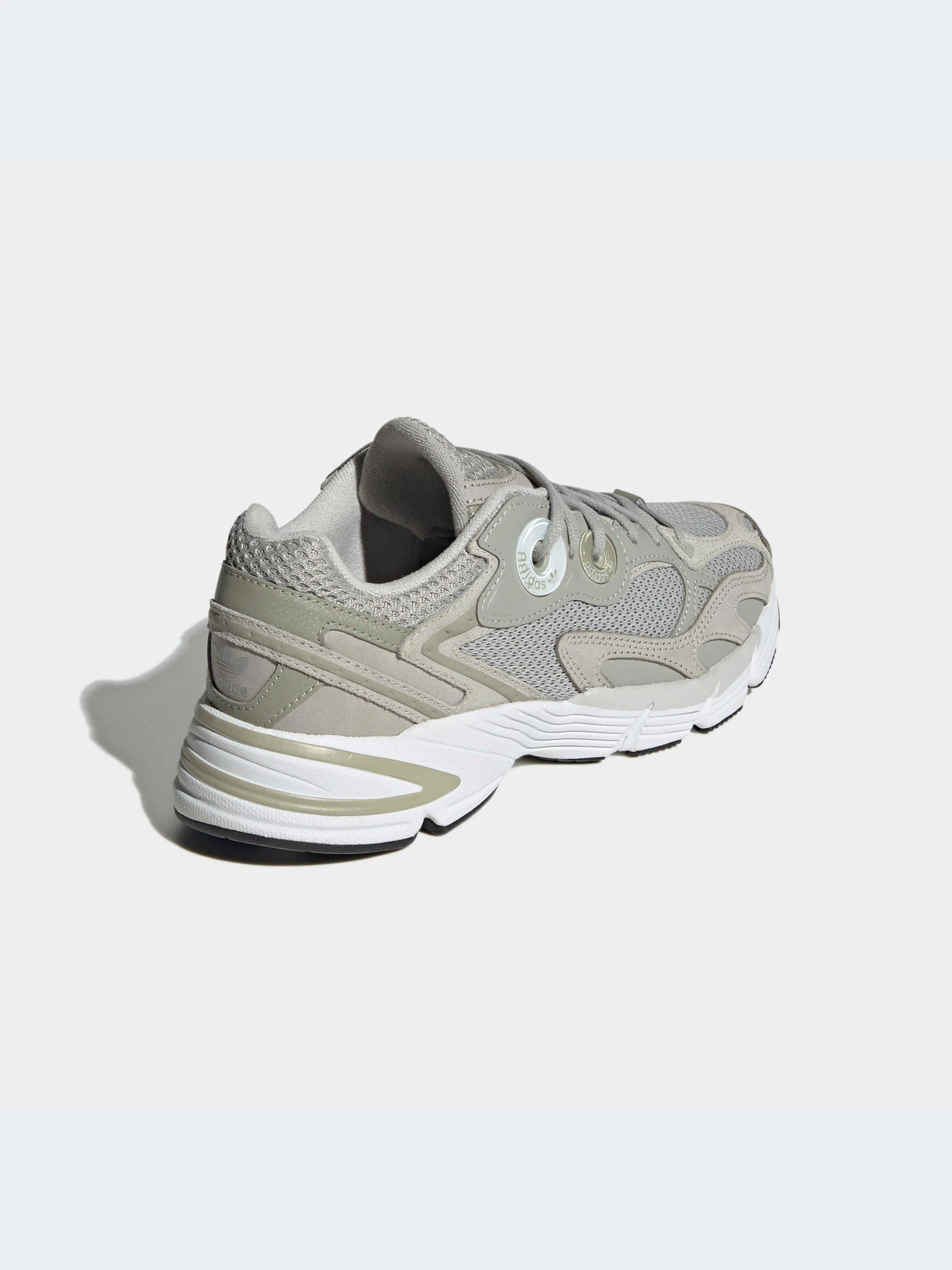 Кроссовки Adidas Astir модель HP9040 Фото