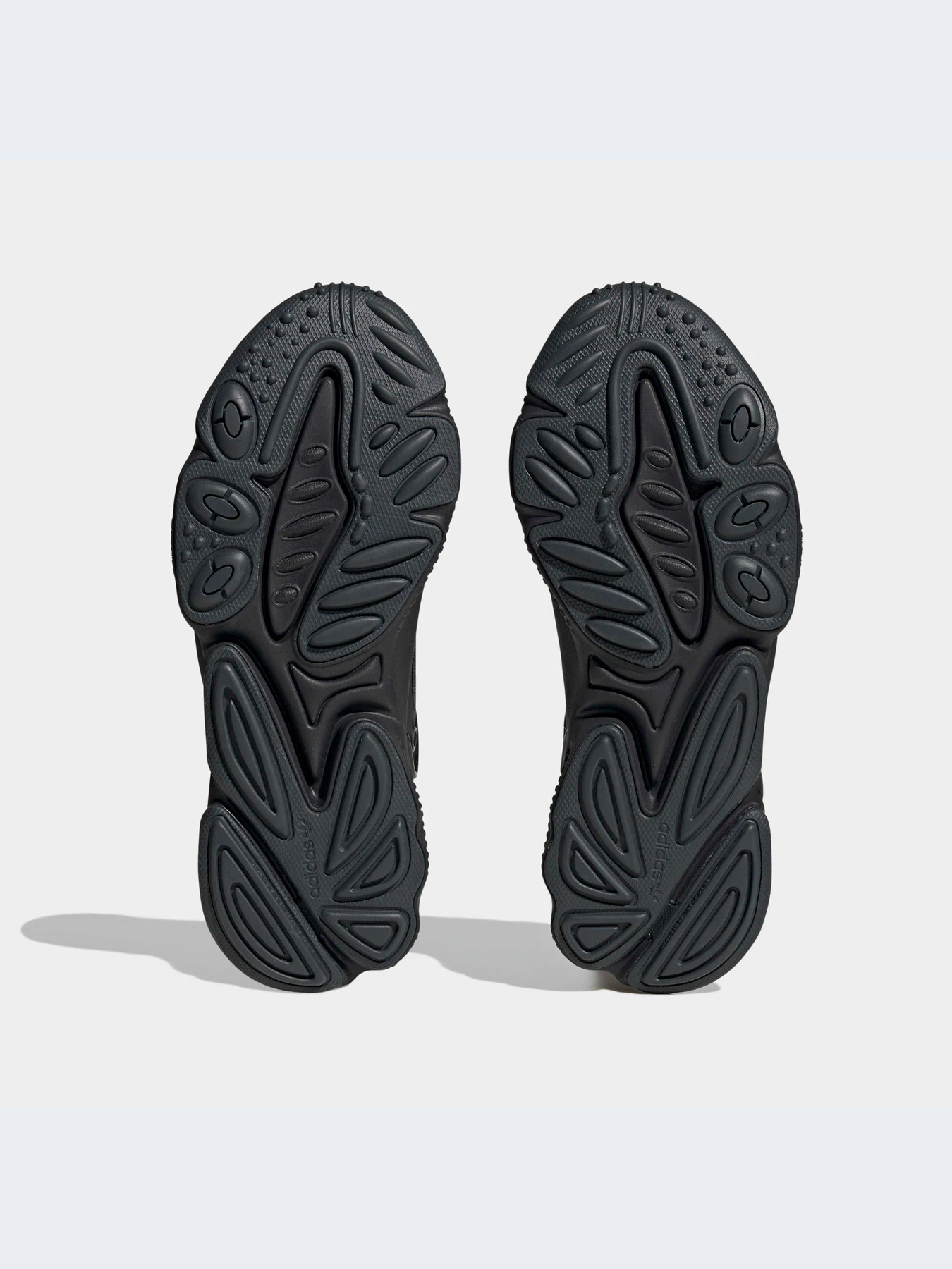 Кроссовки Adidas Ozweego модель GZ9408 Кроссовки Adidas Ozweego модель GZ9408 Фото