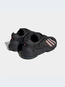 Кроссовки Adidas Ozweego модель GZ9408 Фото