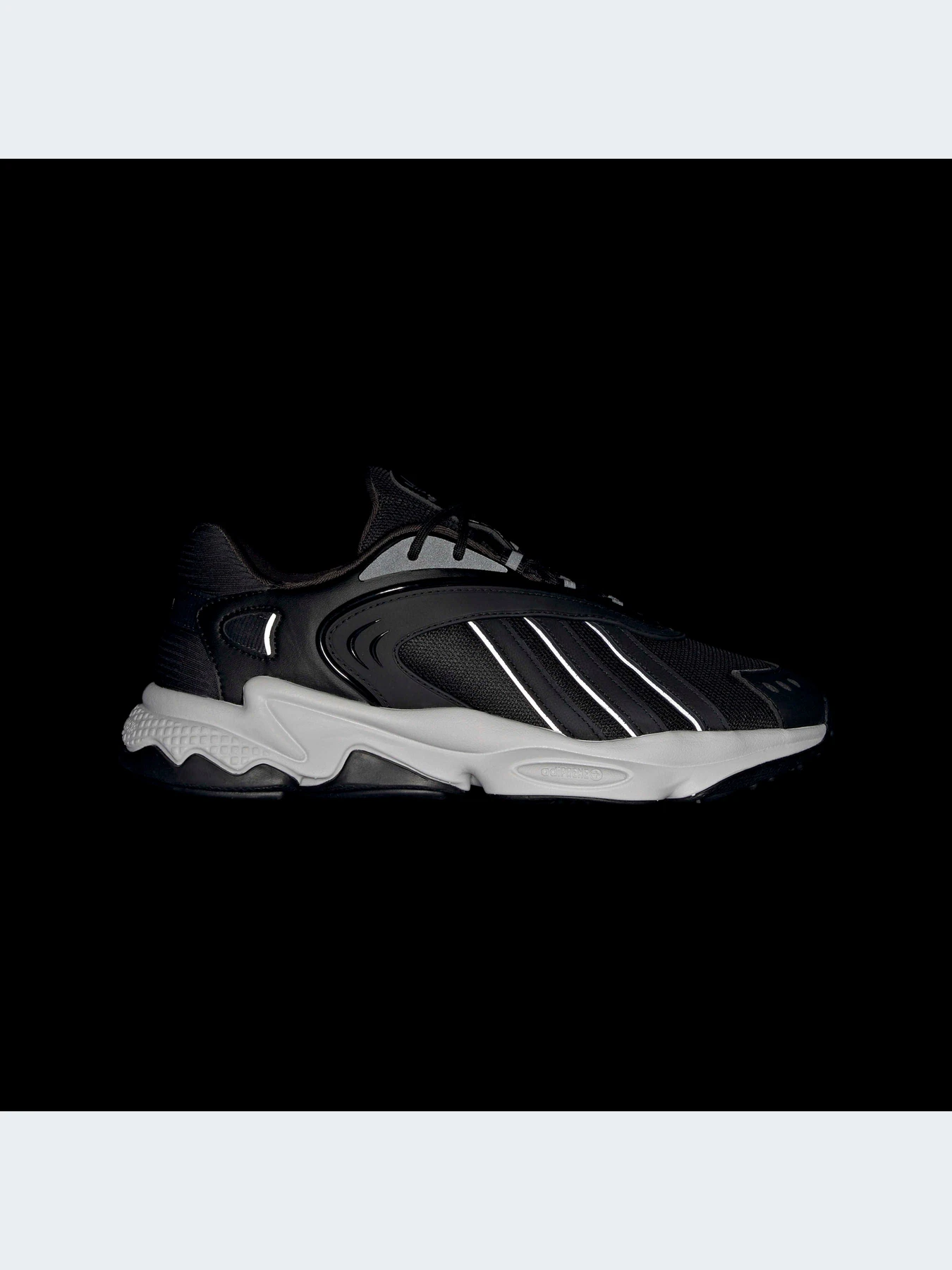Кроссовки Adidas Ozweego модель GZ9406 Кроссовки Adidas Ozweego модель GZ9406 Фото