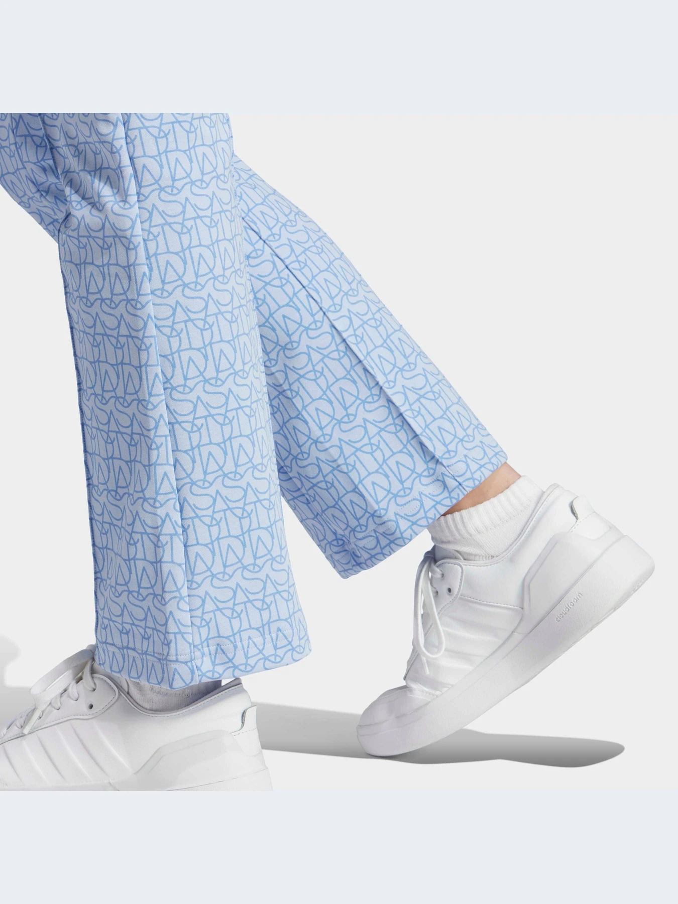 Брюки Adidas Graphics модель IC5721 Брюки Adidas Graphics модель IC5721 Фото