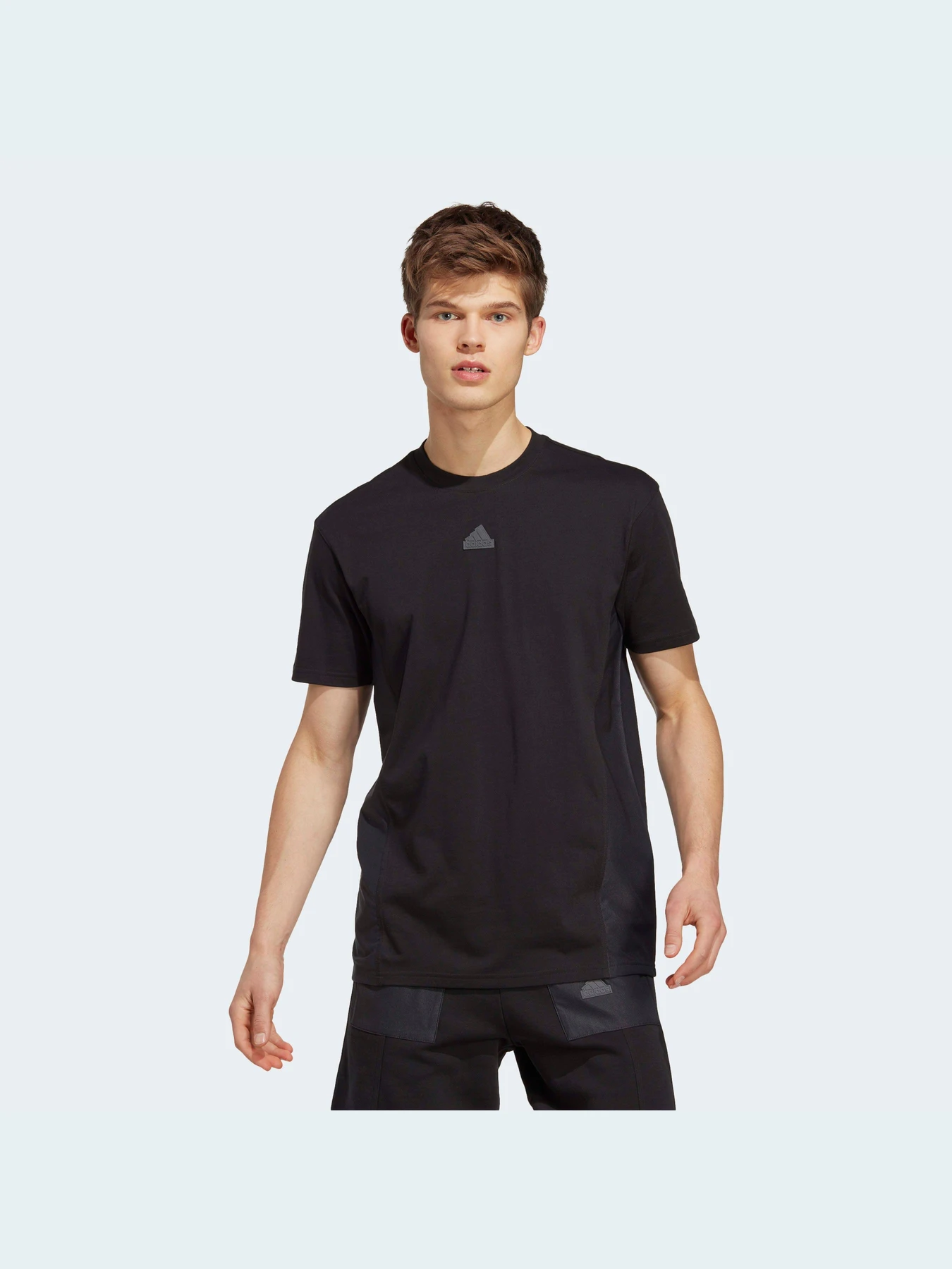 Футболки і поло Adidas модель IC9723 Футболки і поло Adidas модель IC9723 Фото