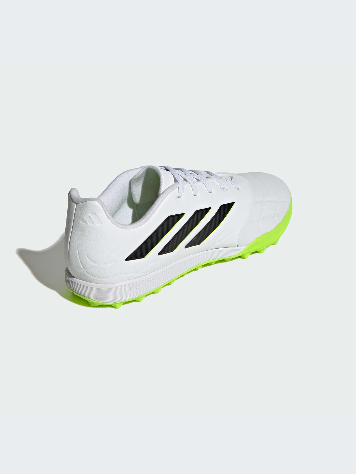 Кроссовки Adidas Copa модель GZ2522 Фото