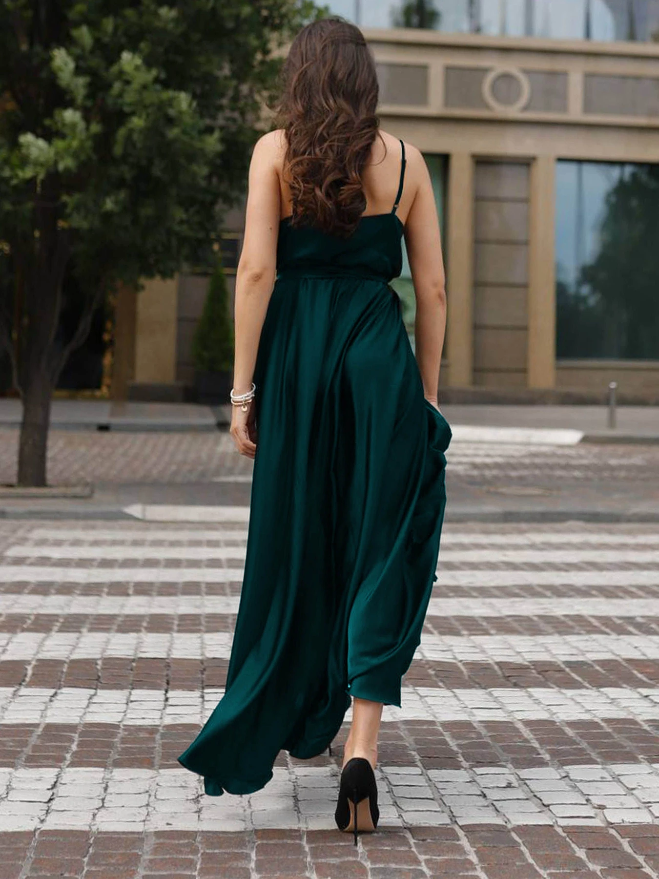 Платья Jadone Fashion модель Suknya_Bonsi_smaragd Фото