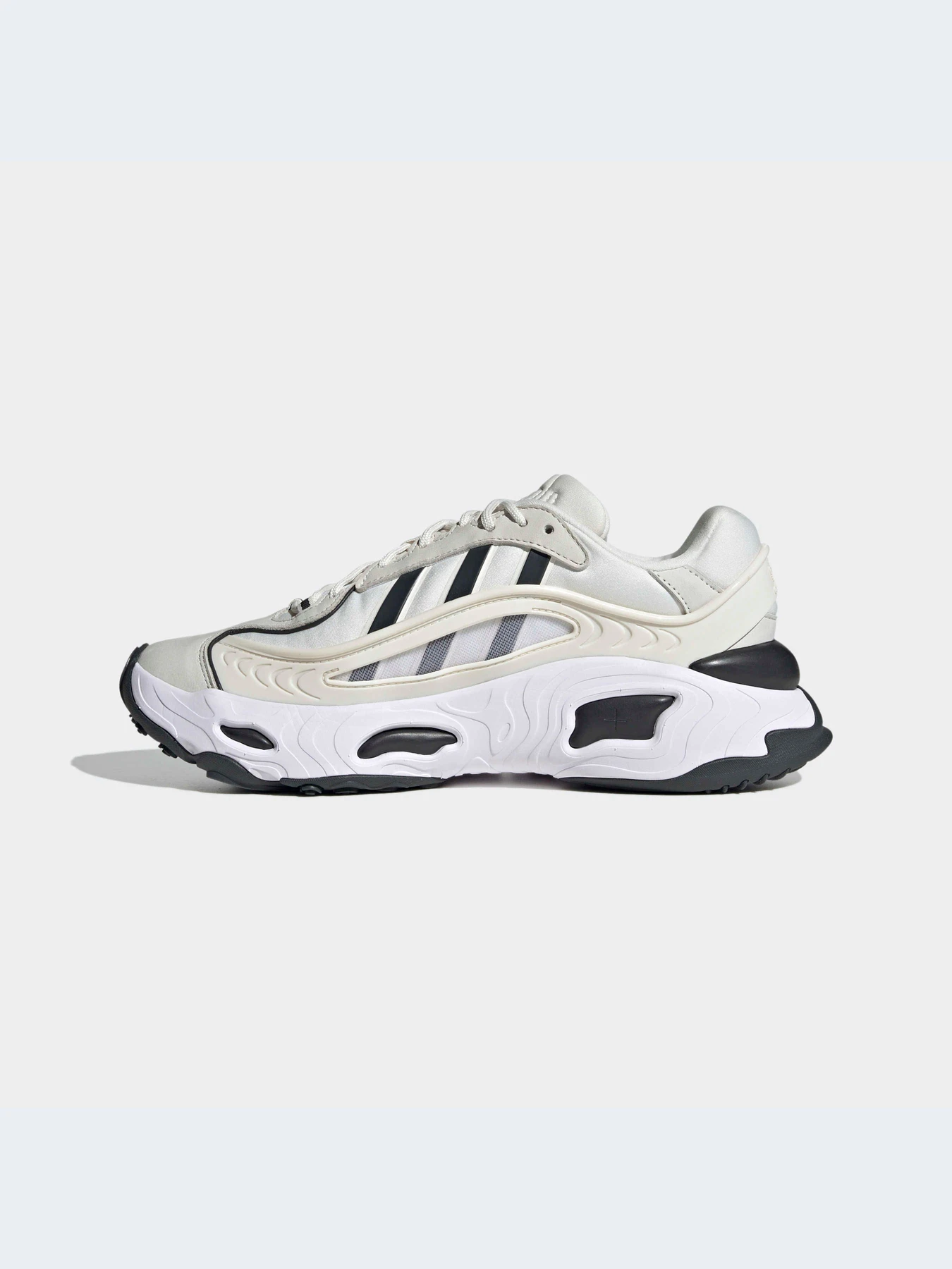 Кроссовки Adidas Ozweego модель HP6362 Кроссовки Adidas Ozweego модель HP6362 Фото