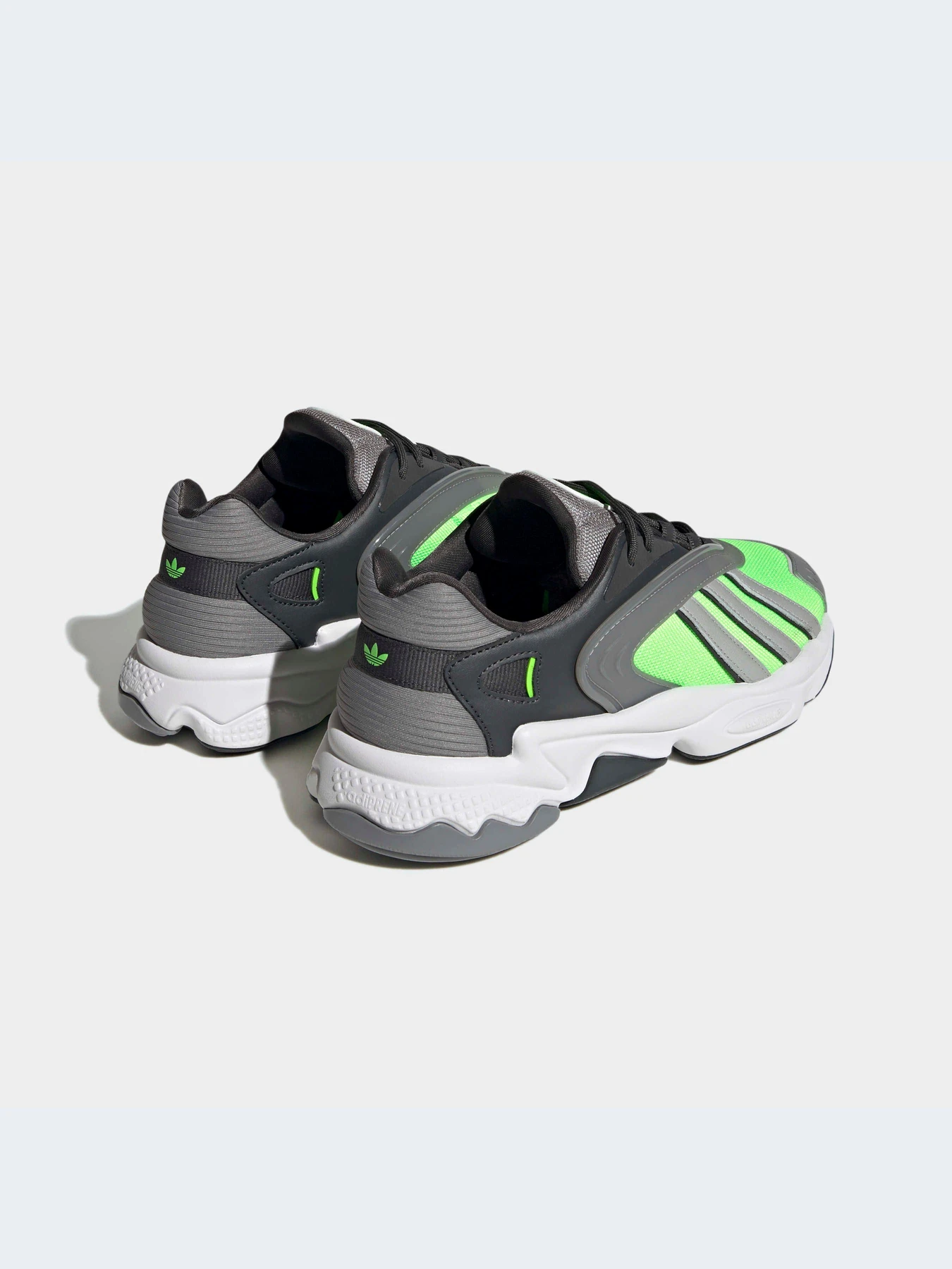 Кроссовки Adidas Ozweego модель ID4246 Фото