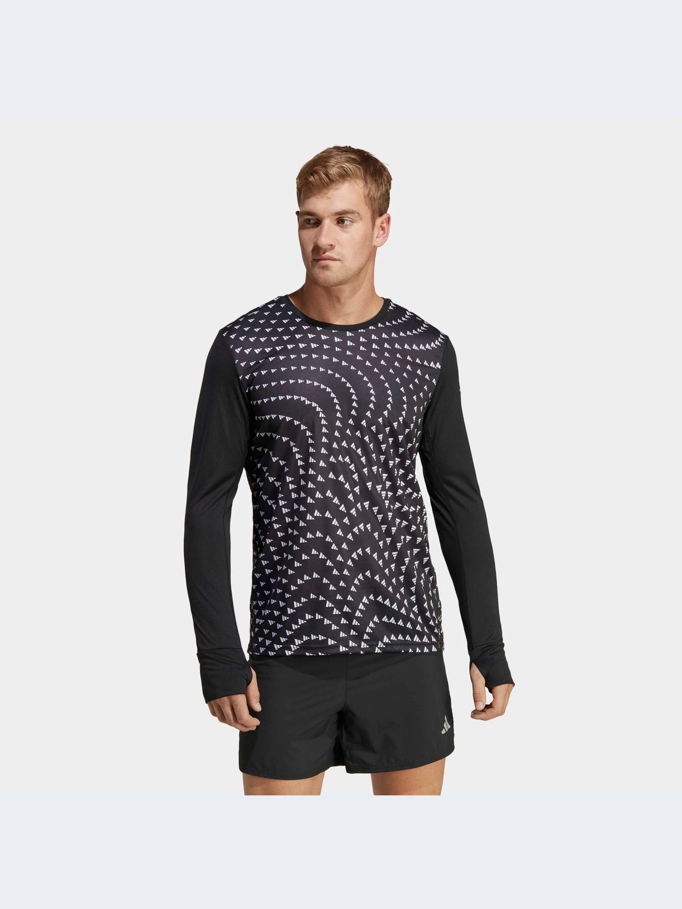 Худи и свитшоты Adidas Graphics модель HN0798 Худи и свитшоты Adidas Graphics модель HN0798 Фото
