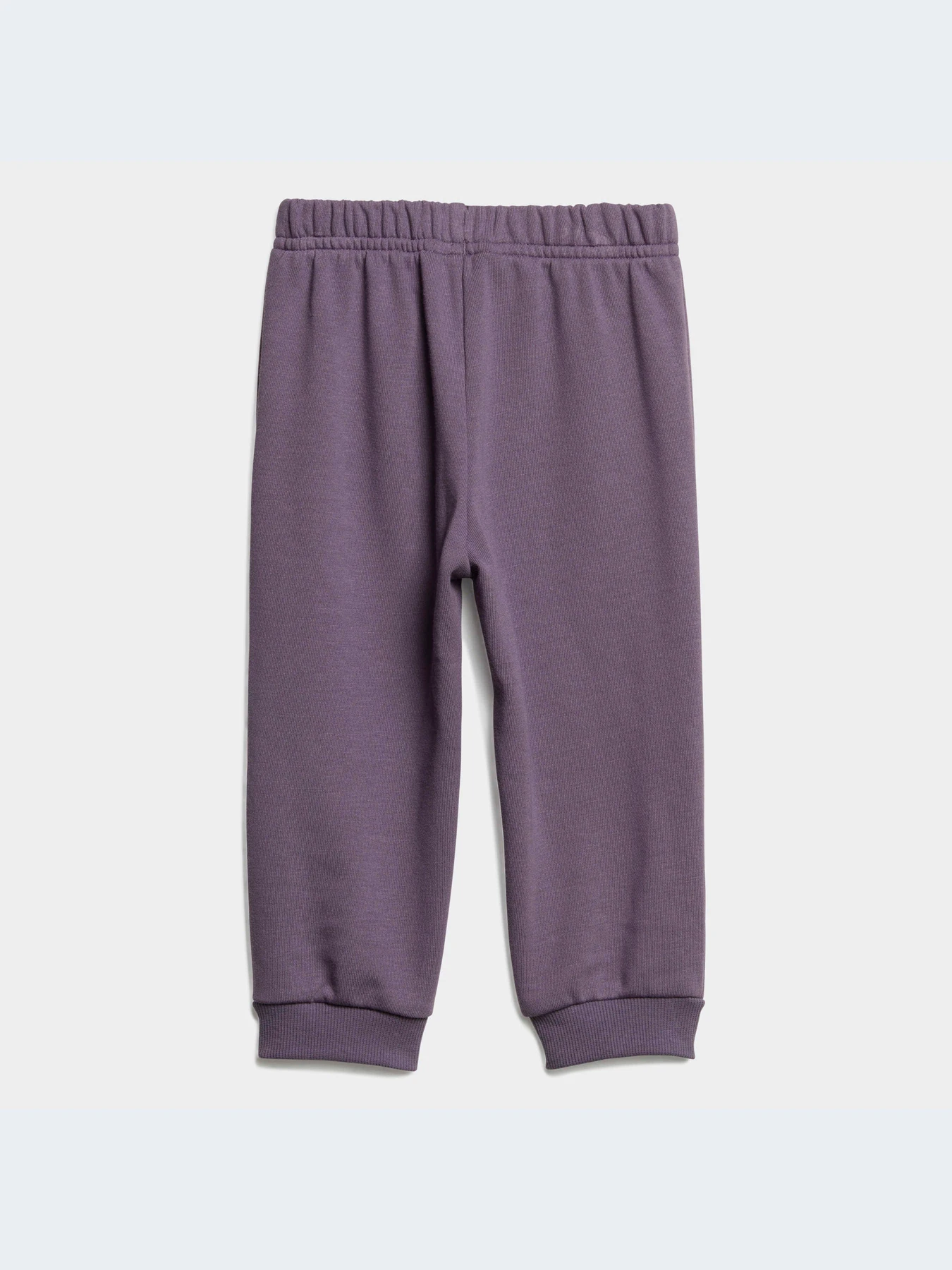 Костюмы Adidas Graphics модель IK8328 Костюмы Adidas Graphics модель IK8328 Фото