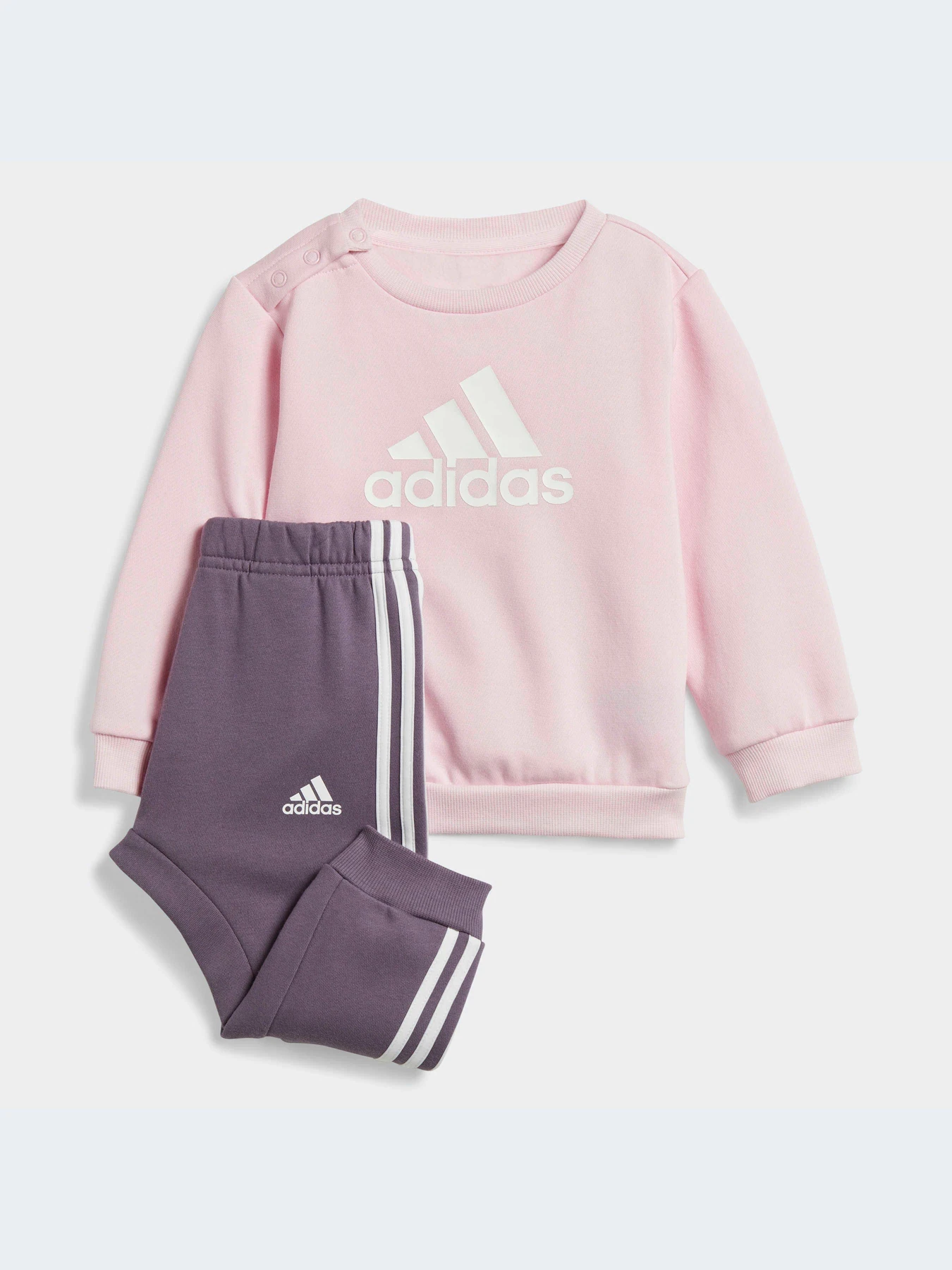 Костюмы Adidas модель IJ8856 Костюмы Adidas модель IJ8856 Фото