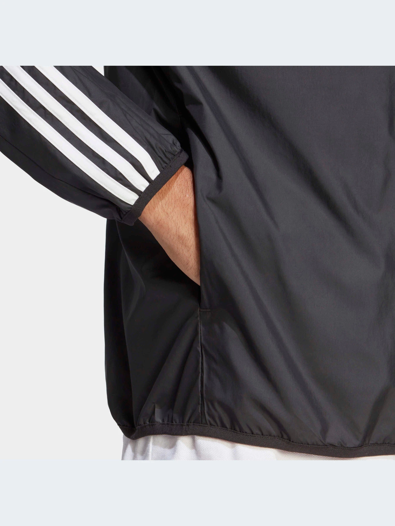 Куртки и дубленки Adidas модель IB0378 Куртки и дубленки Adidas модель IB0378 Фото