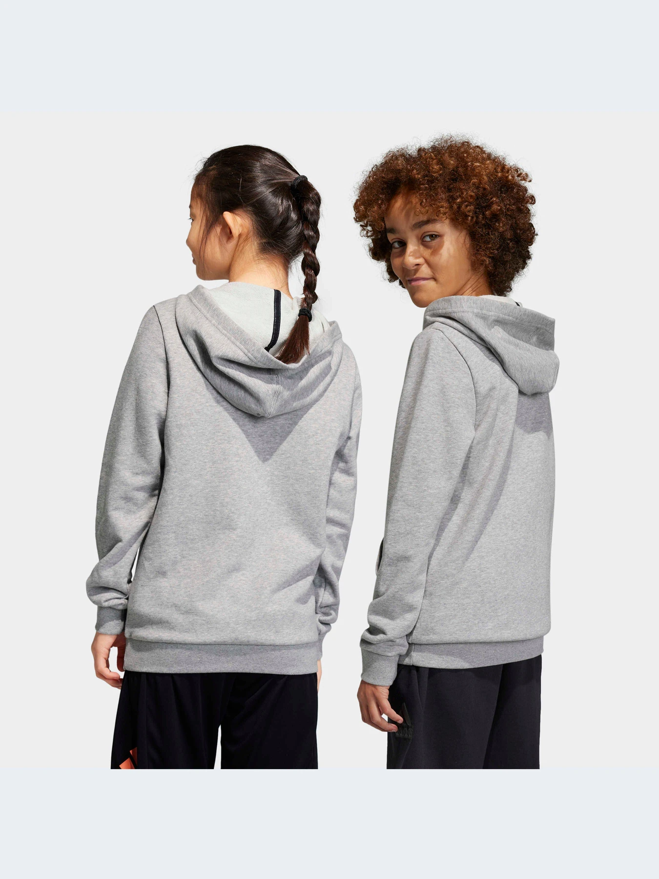 Худи и свитшоты Adidas модель HB4362 Фото