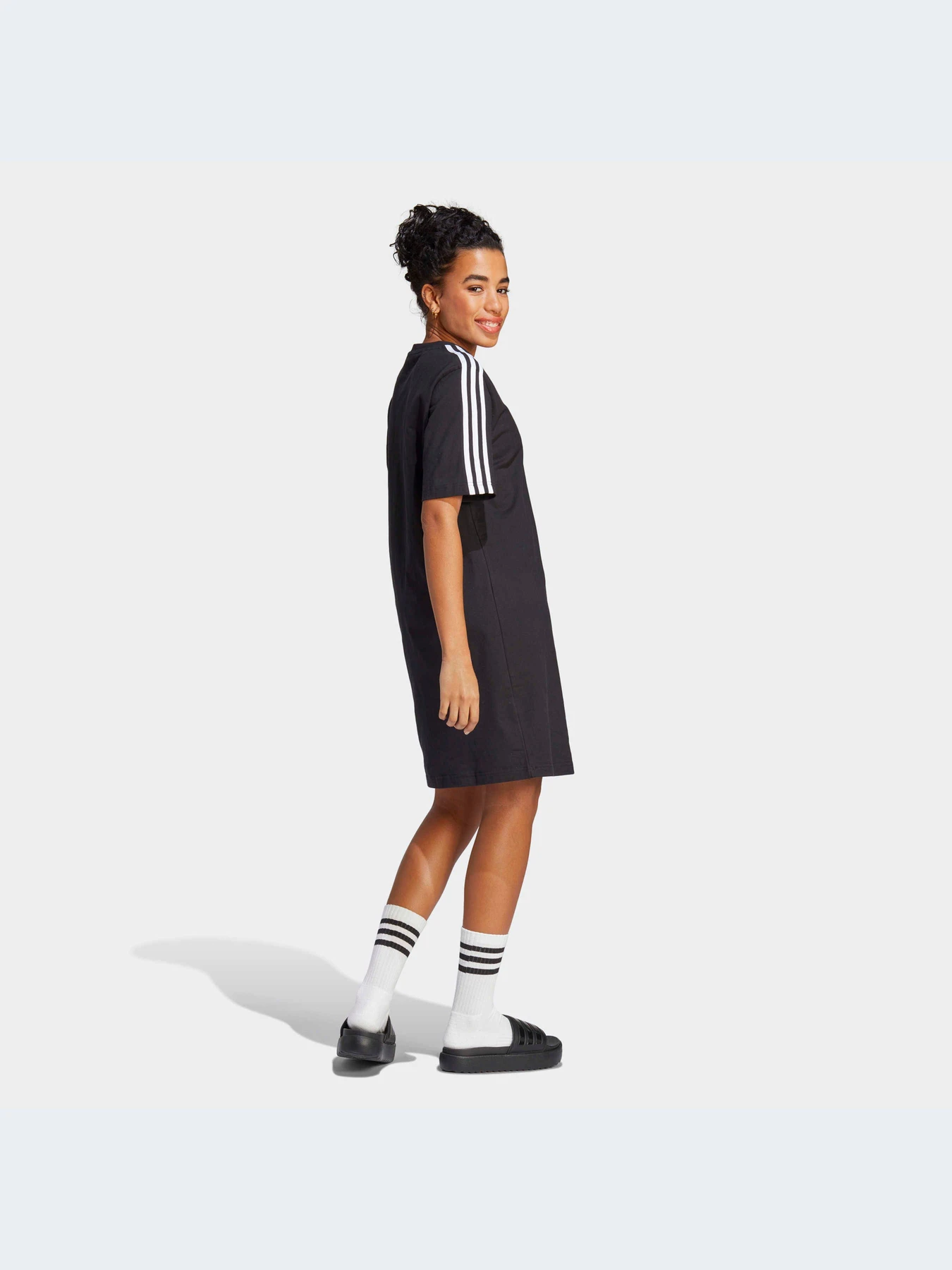 Сукні Adidas модель HR4923 Сукні Adidas модель HR4923 Фото