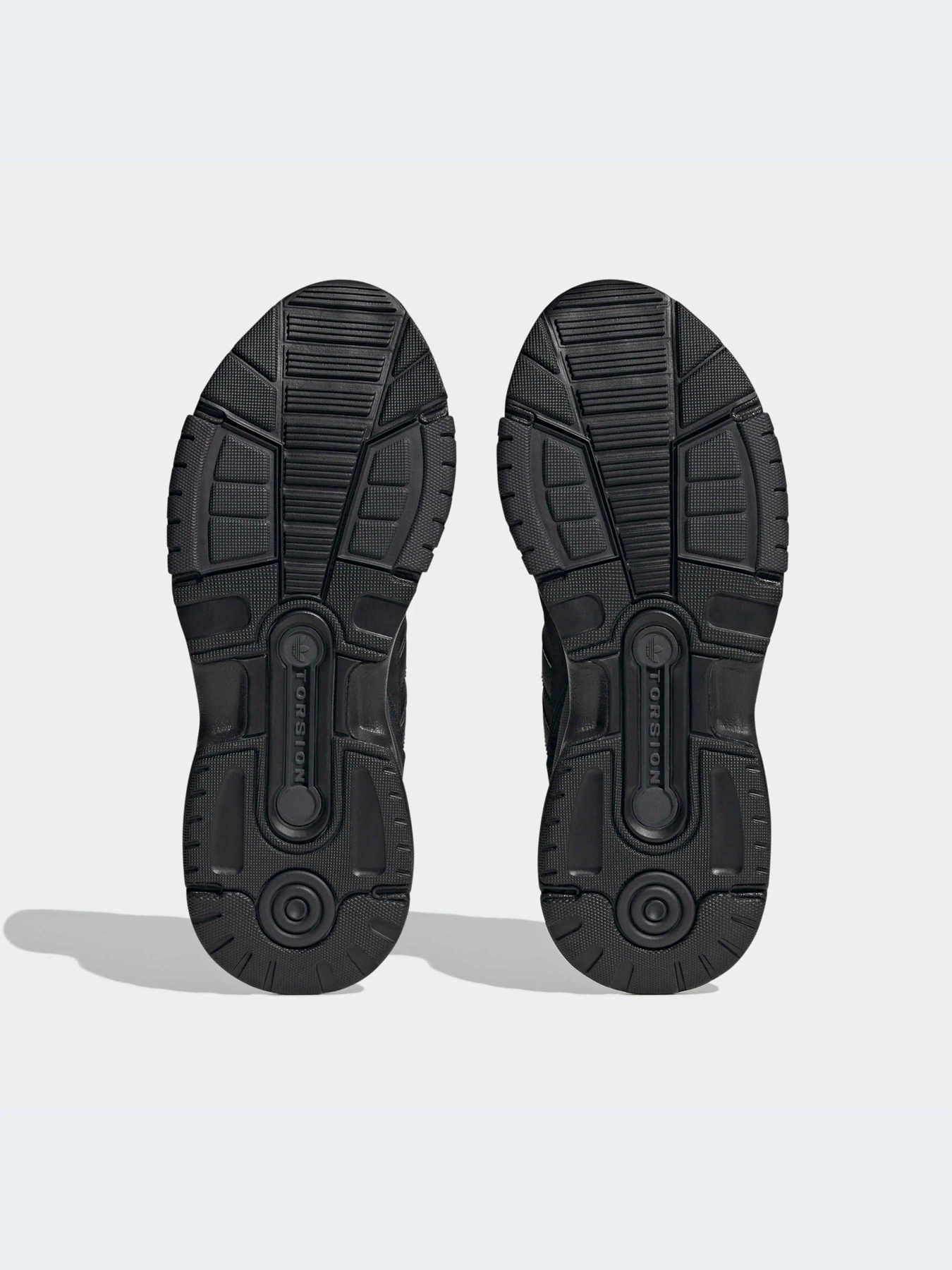 Кроссовки Adidas Retropy модель HP2200 Кроссовки Adidas Retropy модель HP2200 Фото
