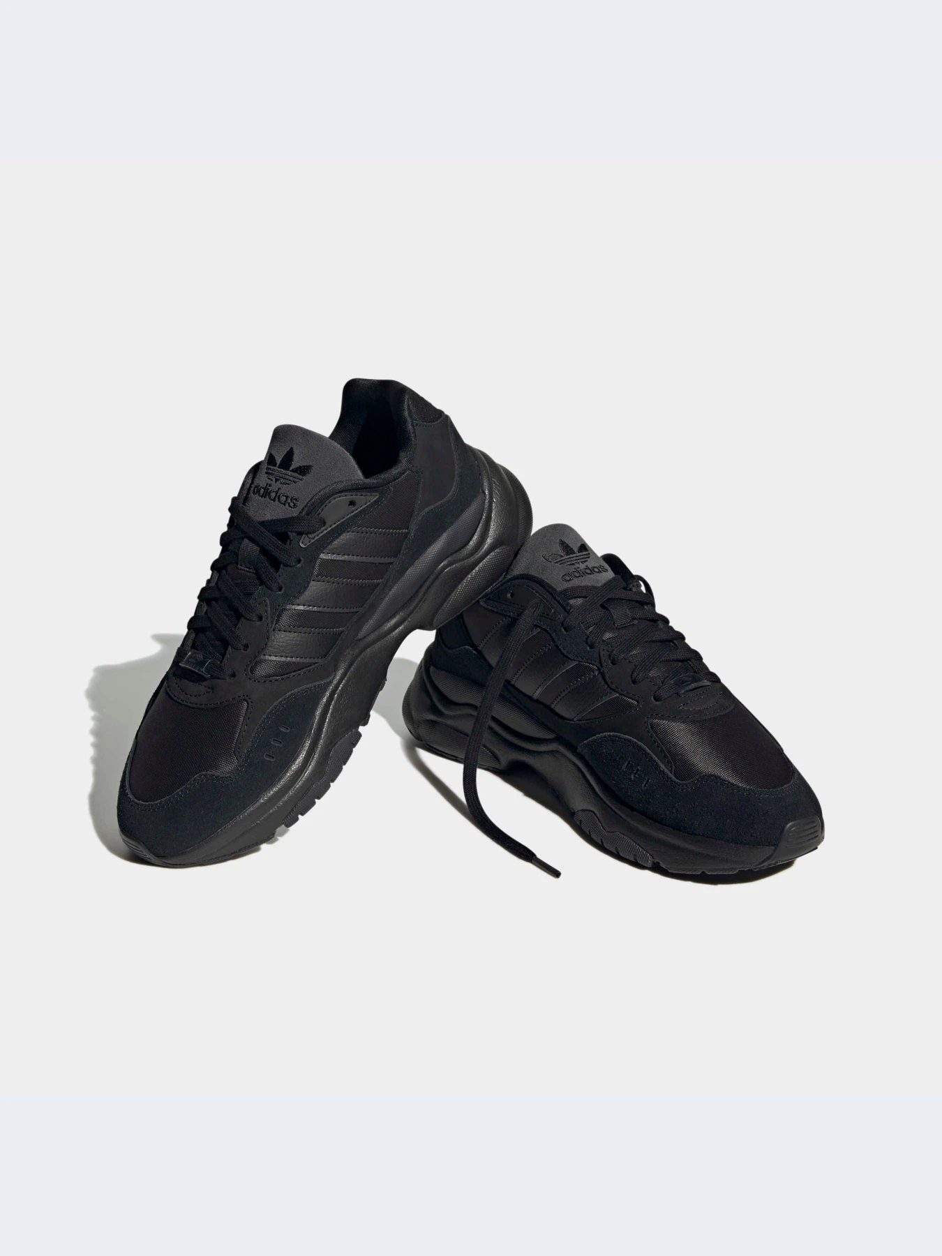 Кроссовки Adidas Retropy модель HP2200 Кроссовки Adidas Retropy модель HP2200 Фото