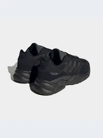 Кроссовки Adidas Retropy модель HP2200 Фото