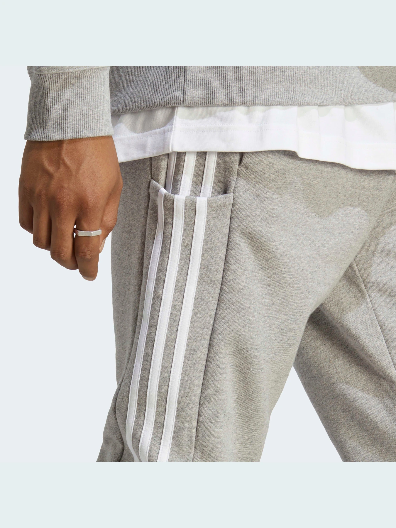 Брюки Adidas модель IC9407 Брюки Adidas модель IC9407 Фото