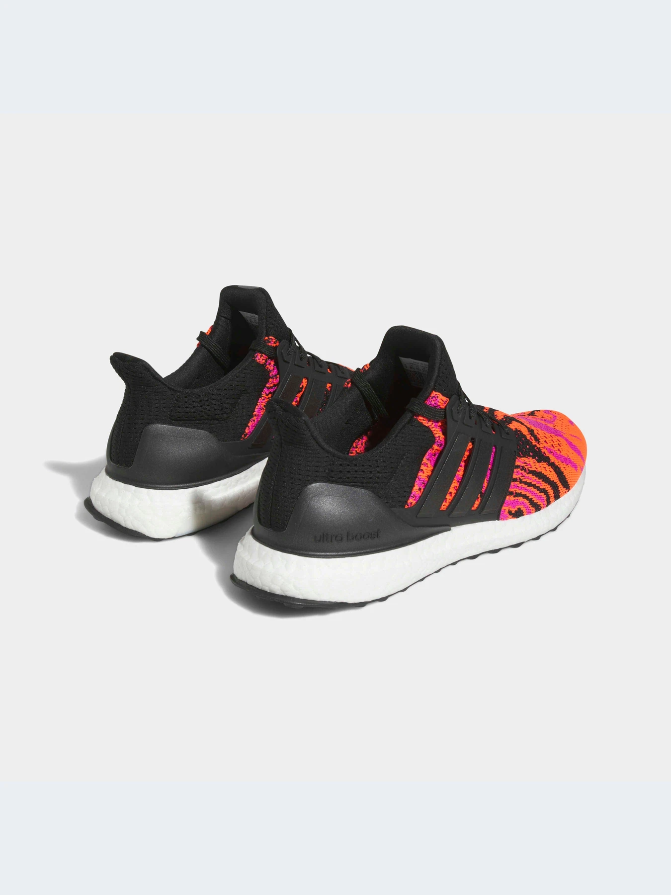 Кросівки Adidas Ultraboost модель IG7310 Фото