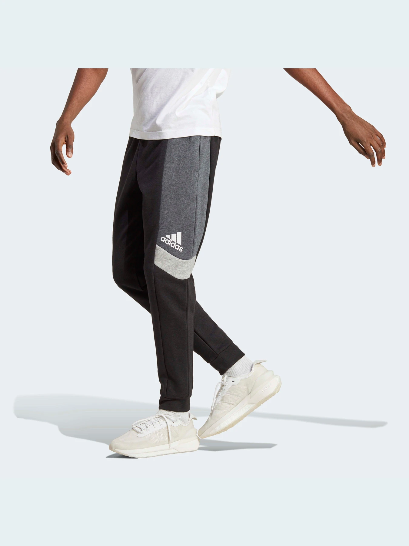 Штани Adidas модель HY8683 Штани Adidas модель HY8683 Фото
