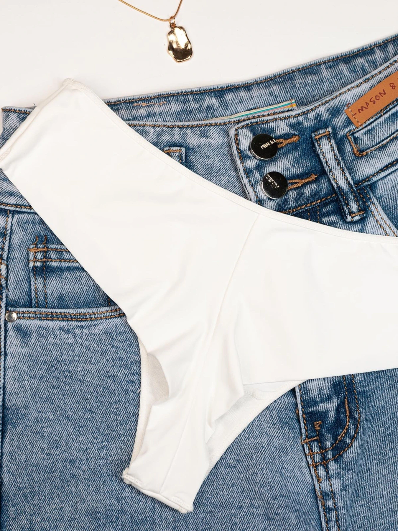 Нижня білизна ISSA Plus модель BL2-761_white Нижня білизна ISSA Plus модель BL2-761_white Фото