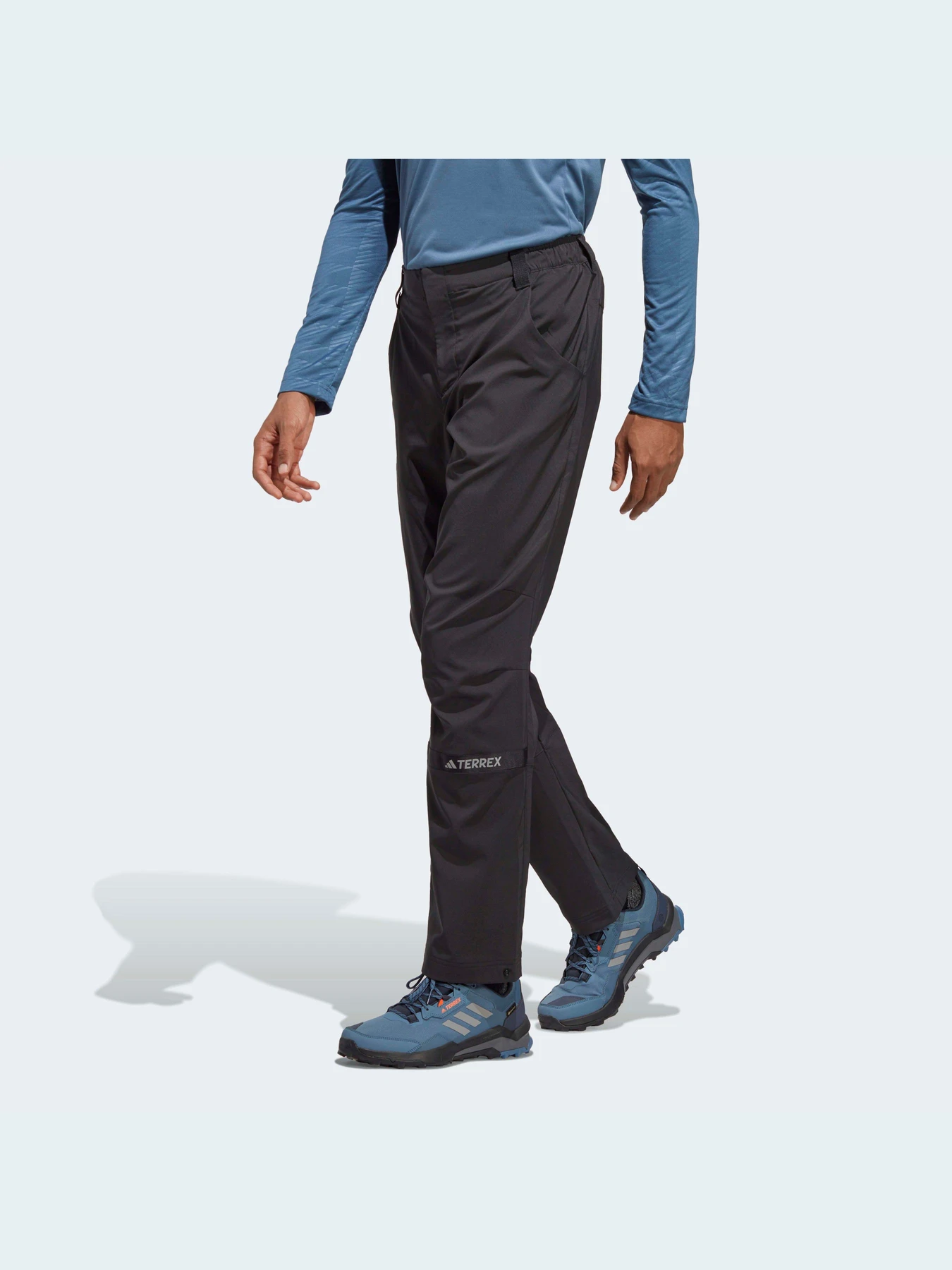 Брюки Adidas модель HM4032 Брюки Adidas модель HM4032 Фото