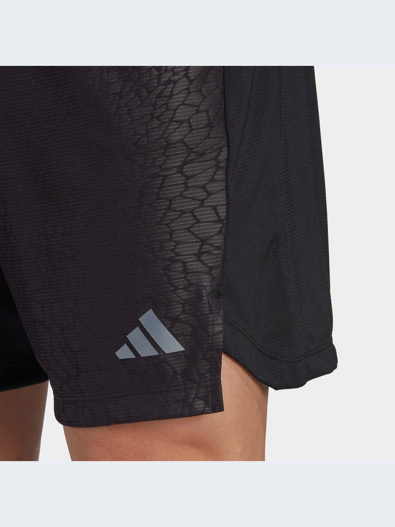 Шорты Adidas модель HS7505 Шорты Adidas модель HS7505 Фото