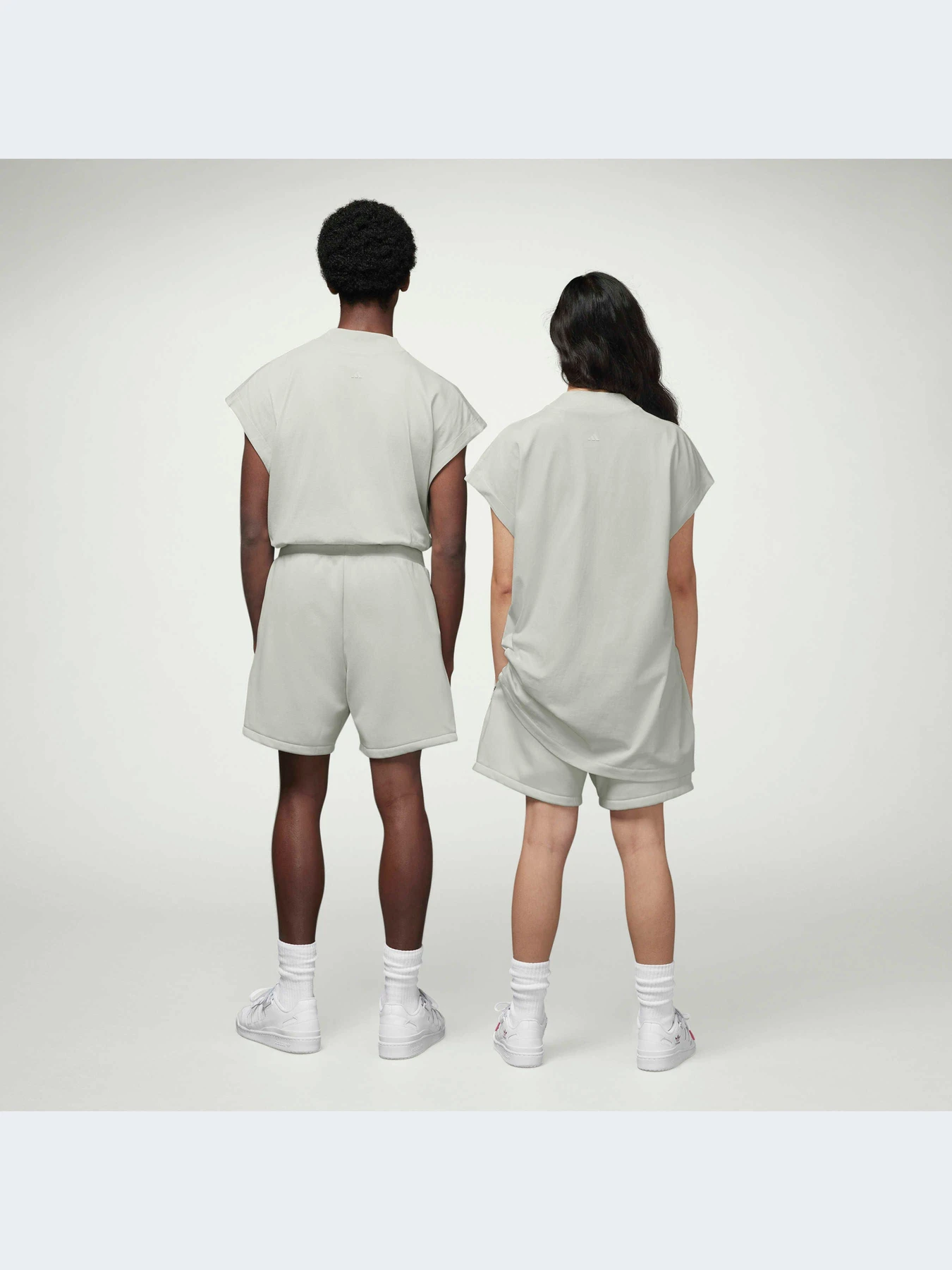 Футболки и поло Adidas модель IA3444 Футболки и поло Adidas модель IA3444 Фото