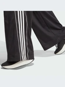 Костюми Adidas модель IA3147 Фото