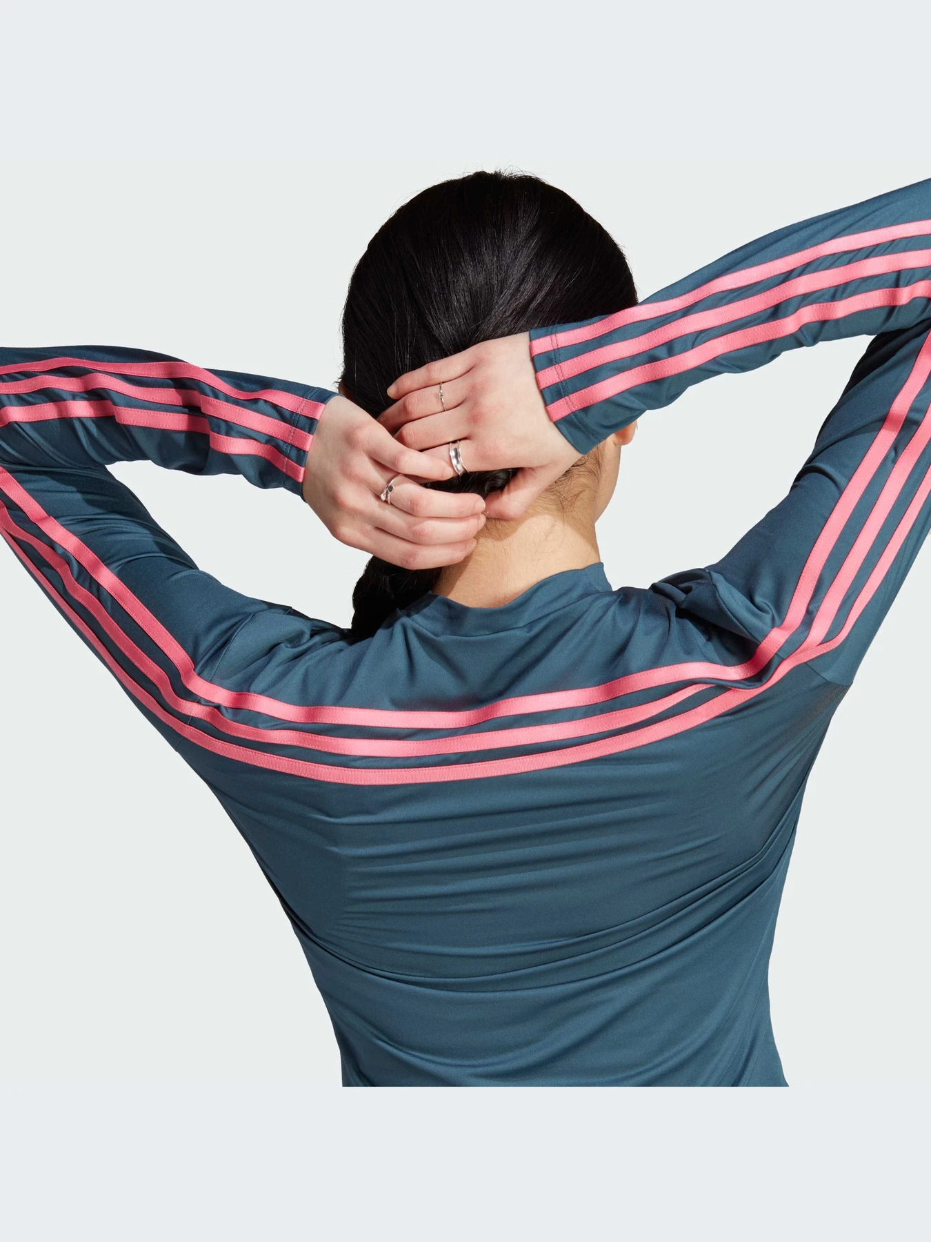 Худі та світшоти Adidas 3 Stripes модель IU3073 Фото