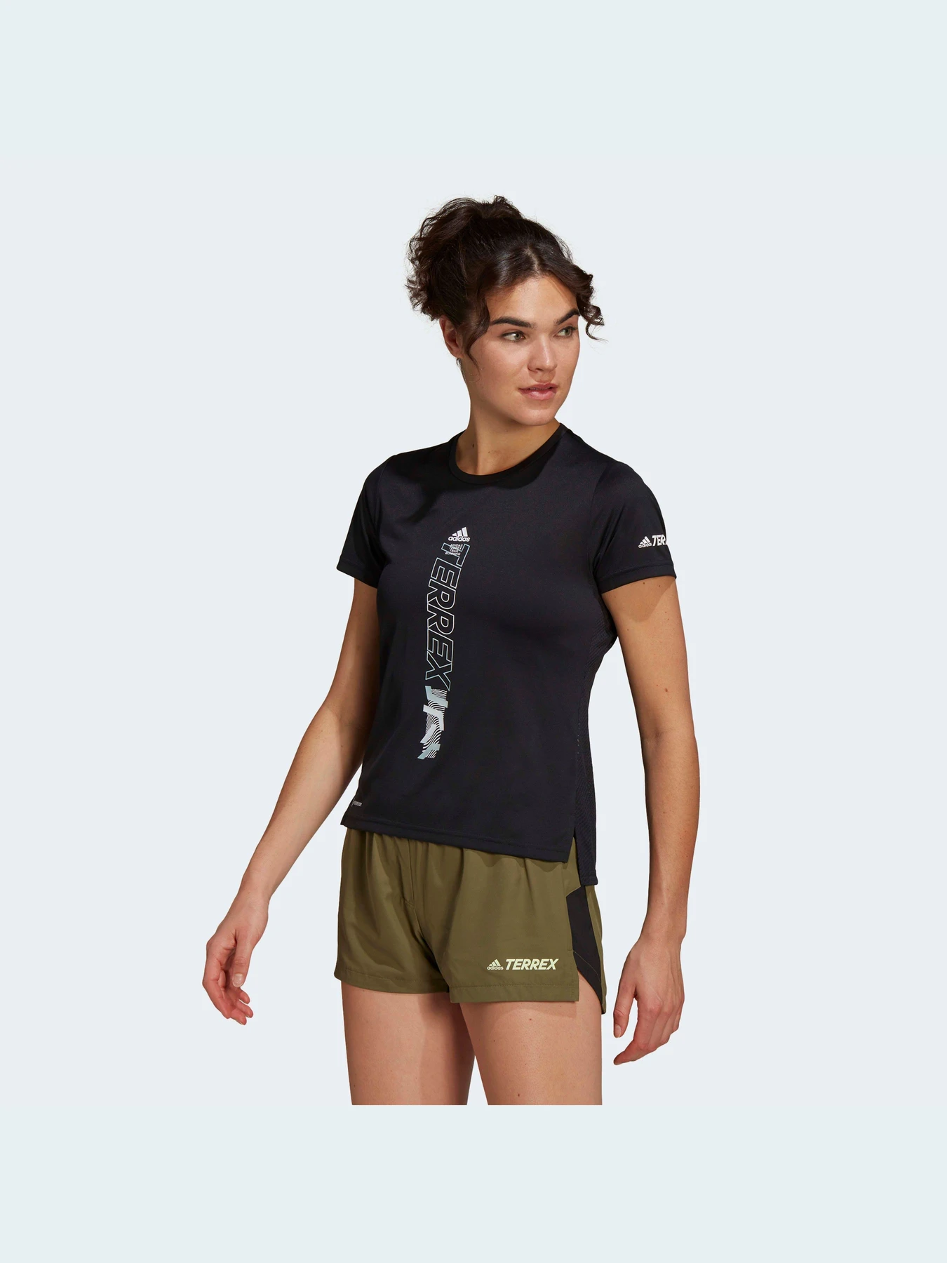 Футболки і поло Adidas модель HA7552 Футболки і поло Adidas модель HA7552 Фото