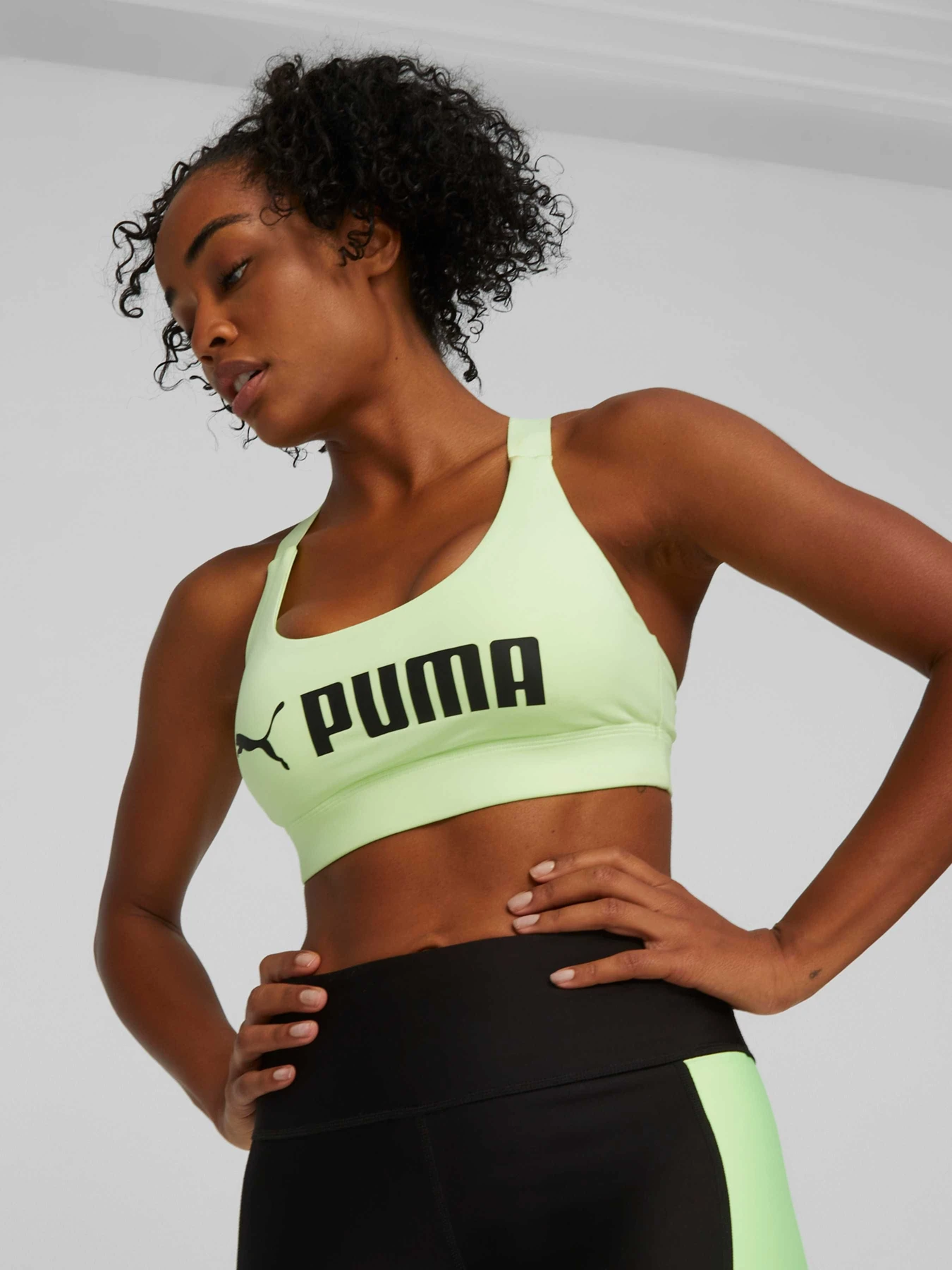 Футболки и поло PUMA Mid Impact Fit Bra модель 522192 Футболки и поло PUMA Mid Impact Fit Bra модель 522192 Фото