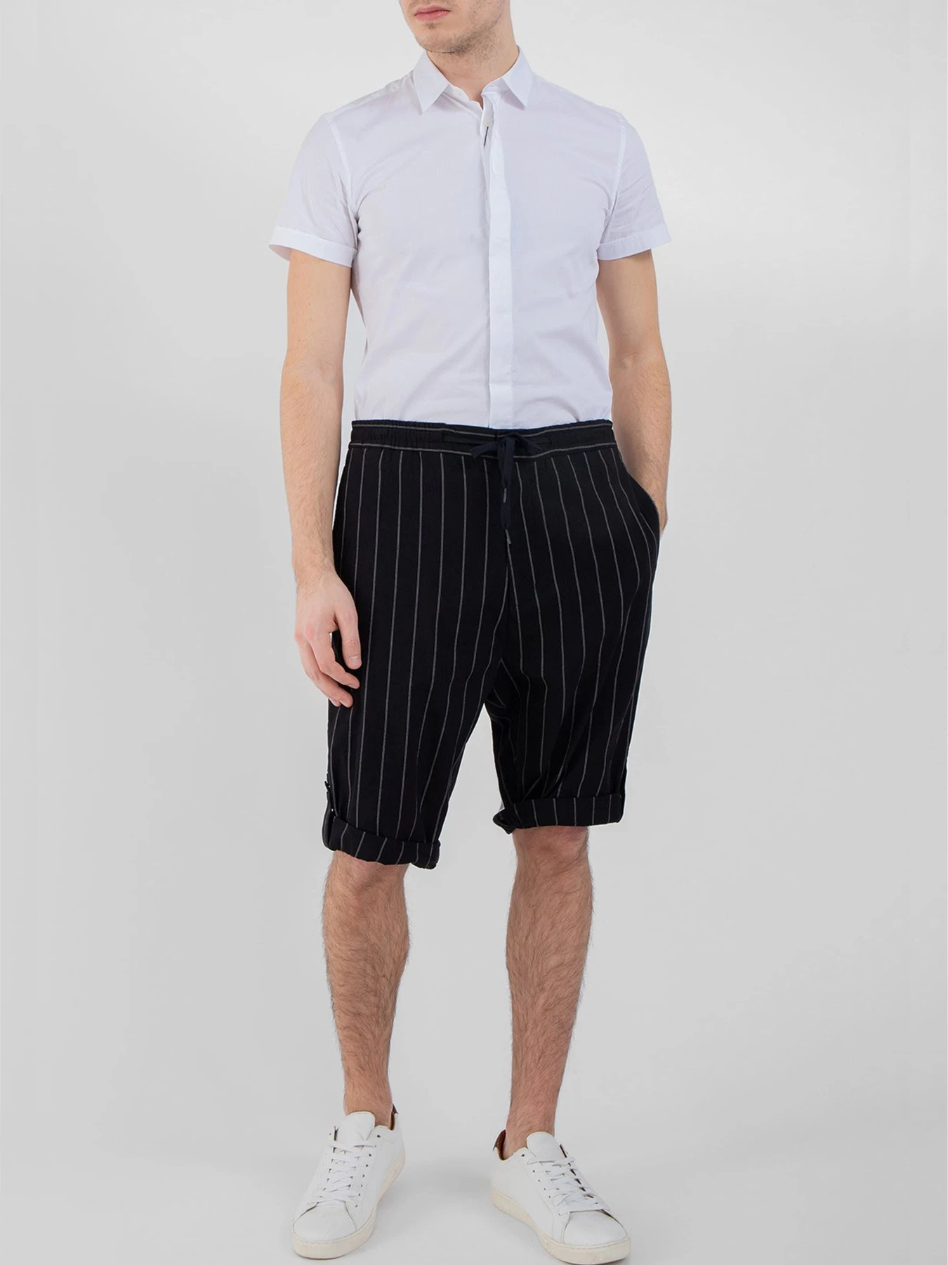 Шорти Antony Morato модель SH00121FA8501439000 Фото