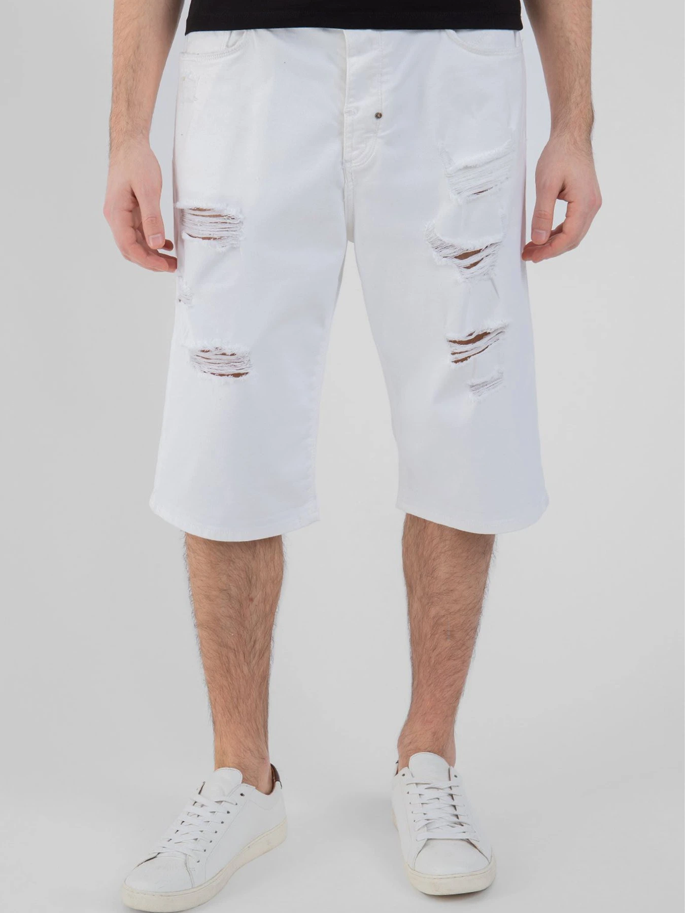 Шорти Antony Morato модель DS00056FA7600221000 Фото