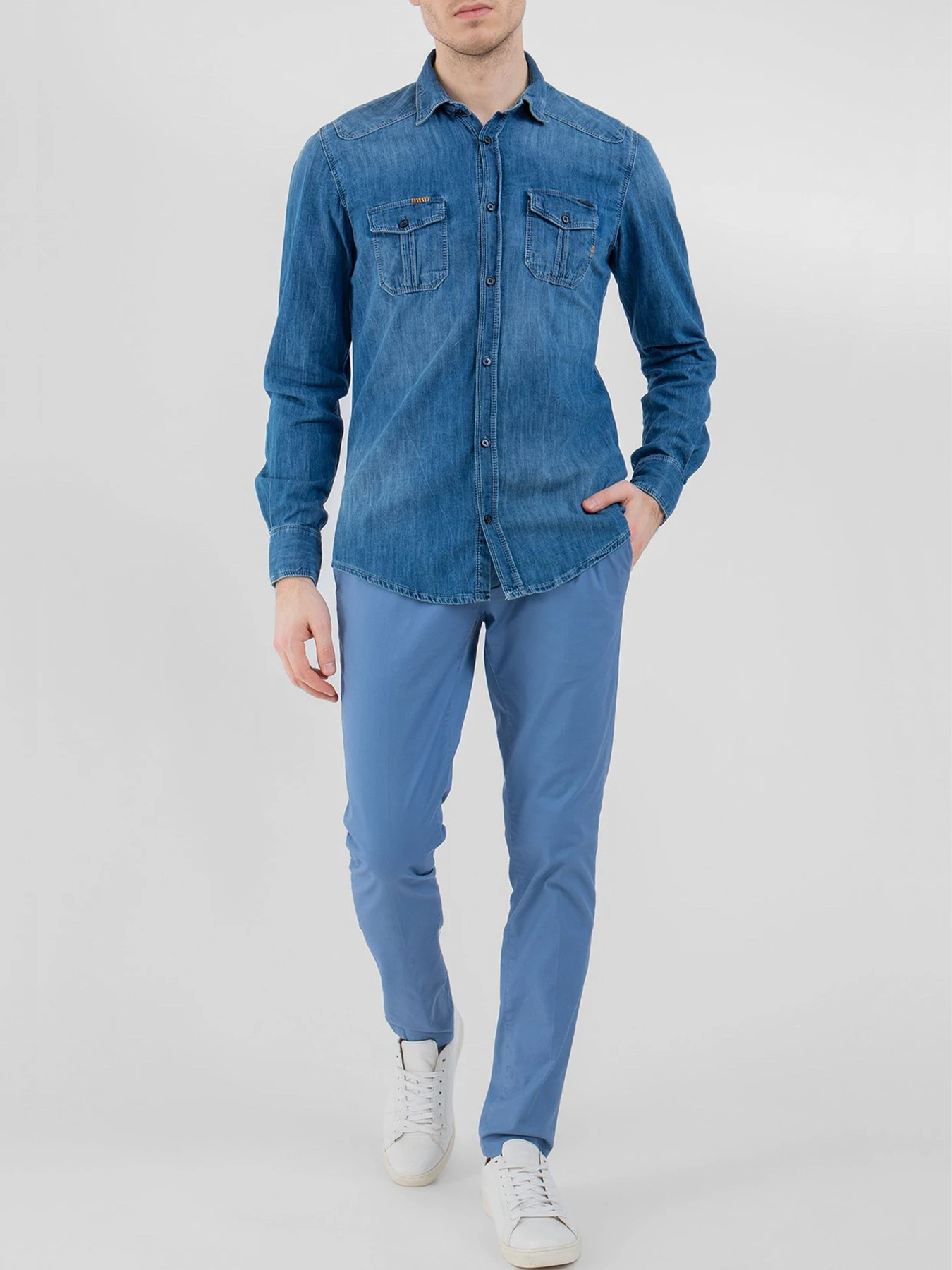 Сорочки Antony Morato модель SL00147FA700093934 Сорочки Antony Morato модель SL00147FA700093934 Фото