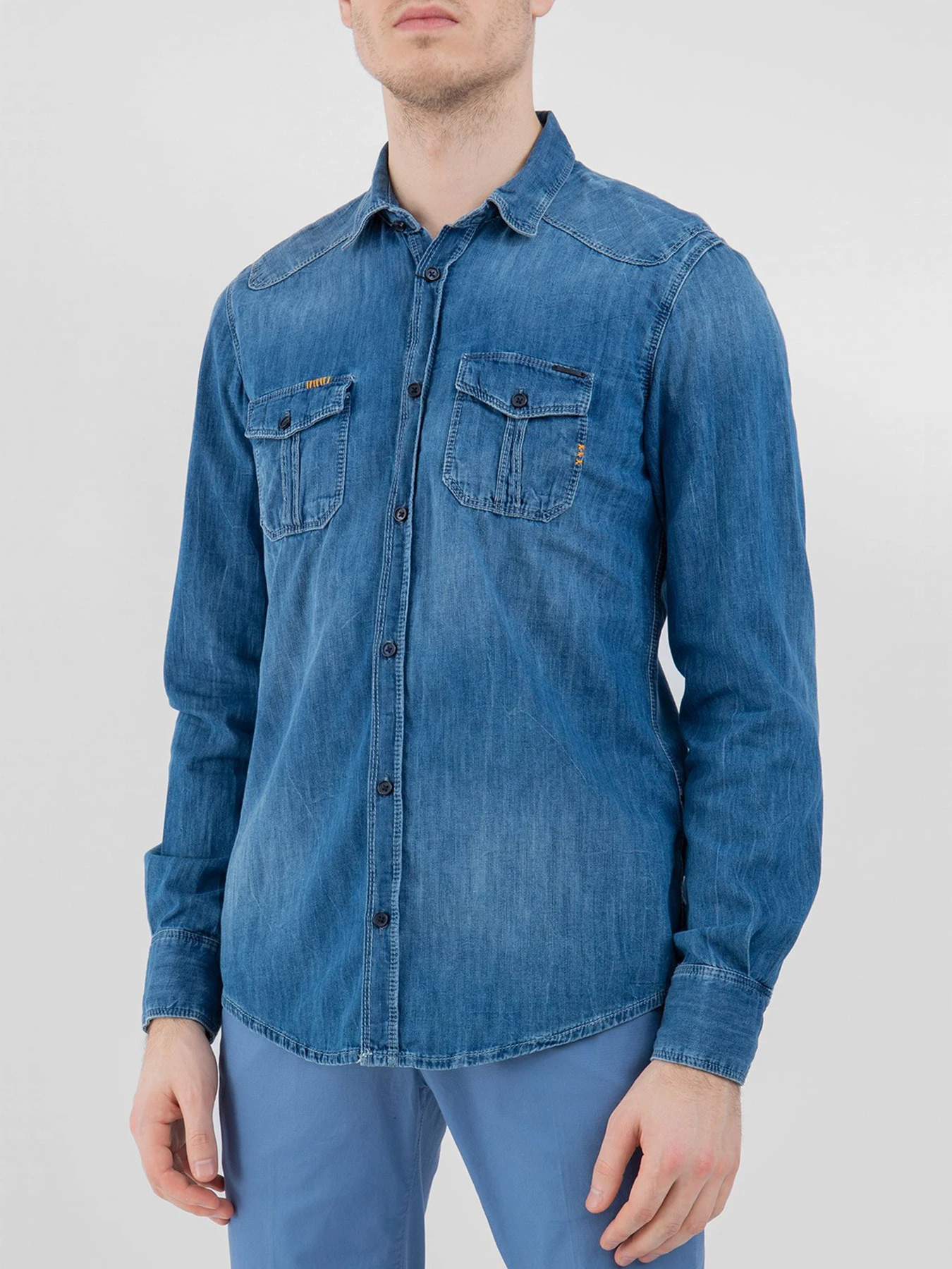 Сорочки Antony Morato модель SL00147FA700093934 Сорочки Antony Morato модель SL00147FA700093934 Фото