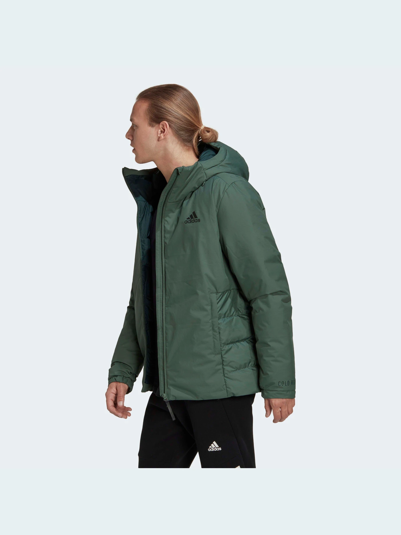 Куртки и дубленки Adidas модель HG6014 Куртки и дубленки Adidas модель HG6014 Фото