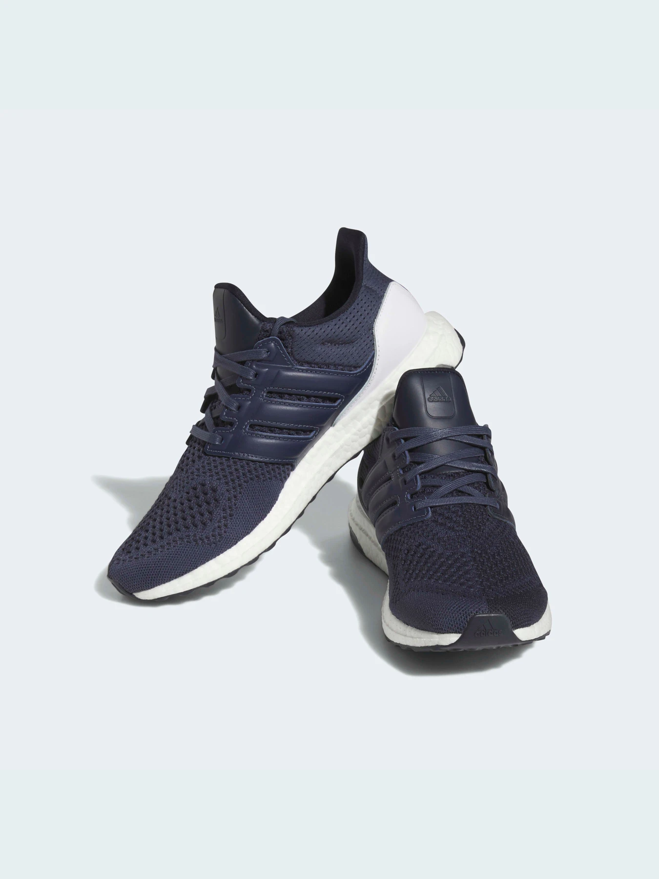 Кроссовки Adidas Ultraboost модель HQ2200 Фото