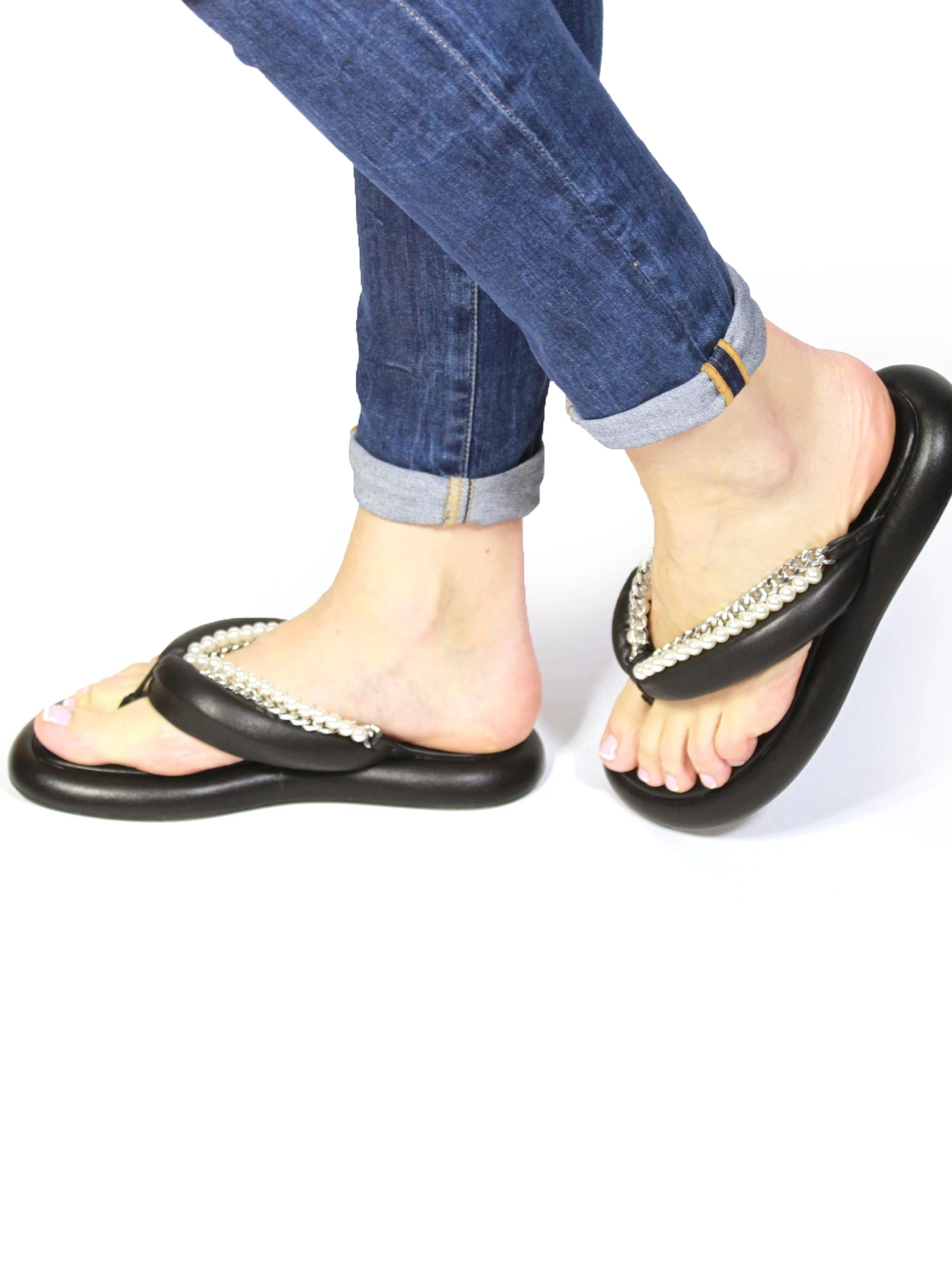Шлёпанцы It-girl модель BF-2569-7C-black Фото
