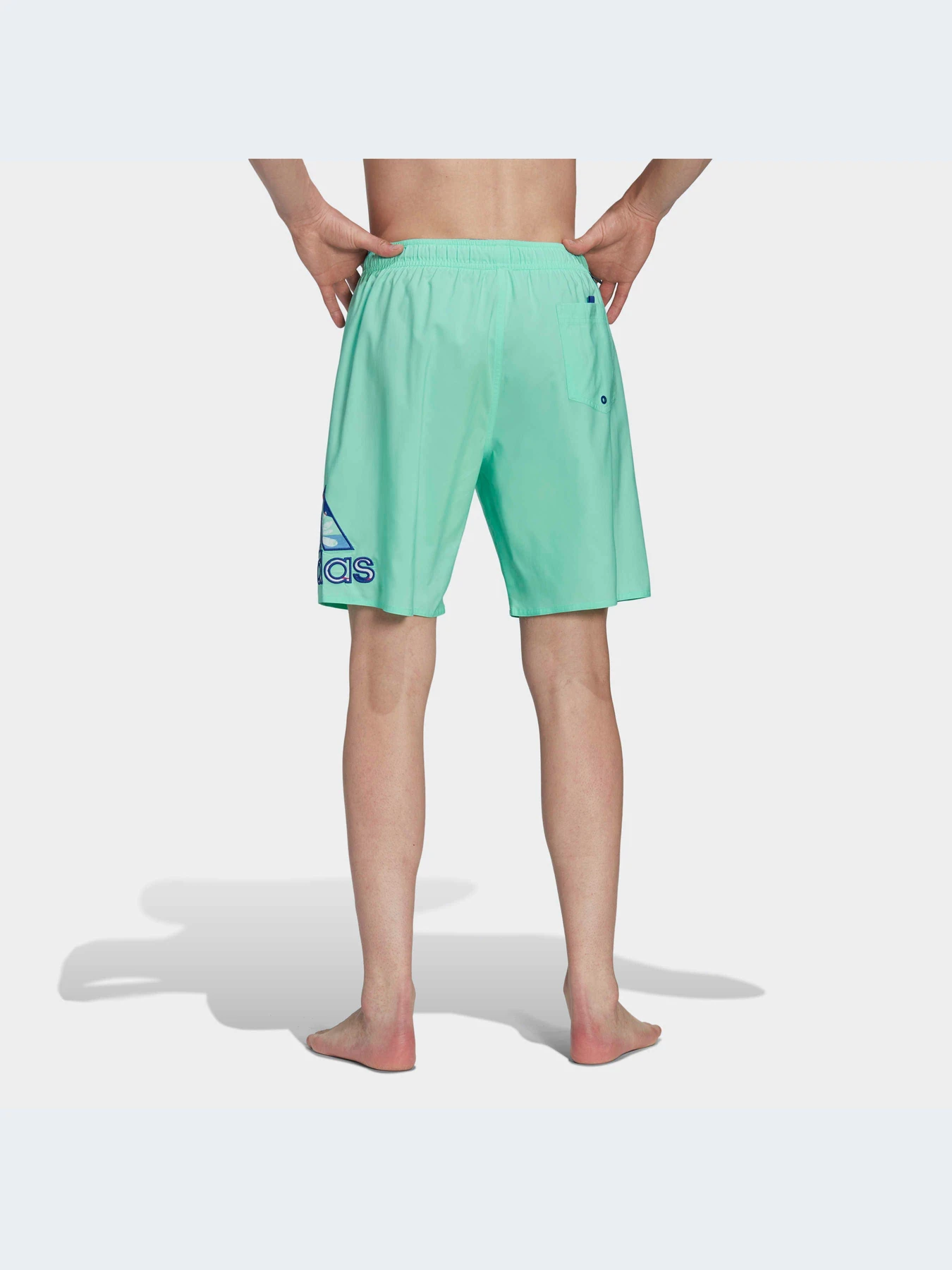 Одежда для пляжа Adidas модель HT2139 Одежда для пляжа Adidas модель HT2139 Фото