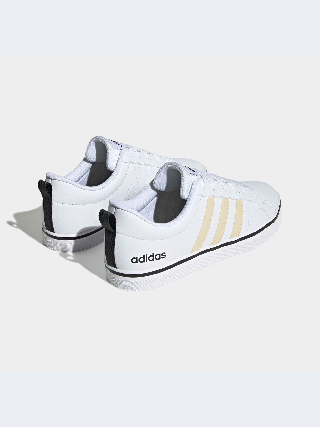 Кеды Adidas модель HP6014 Кеды Adidas модель HP6014 Фото