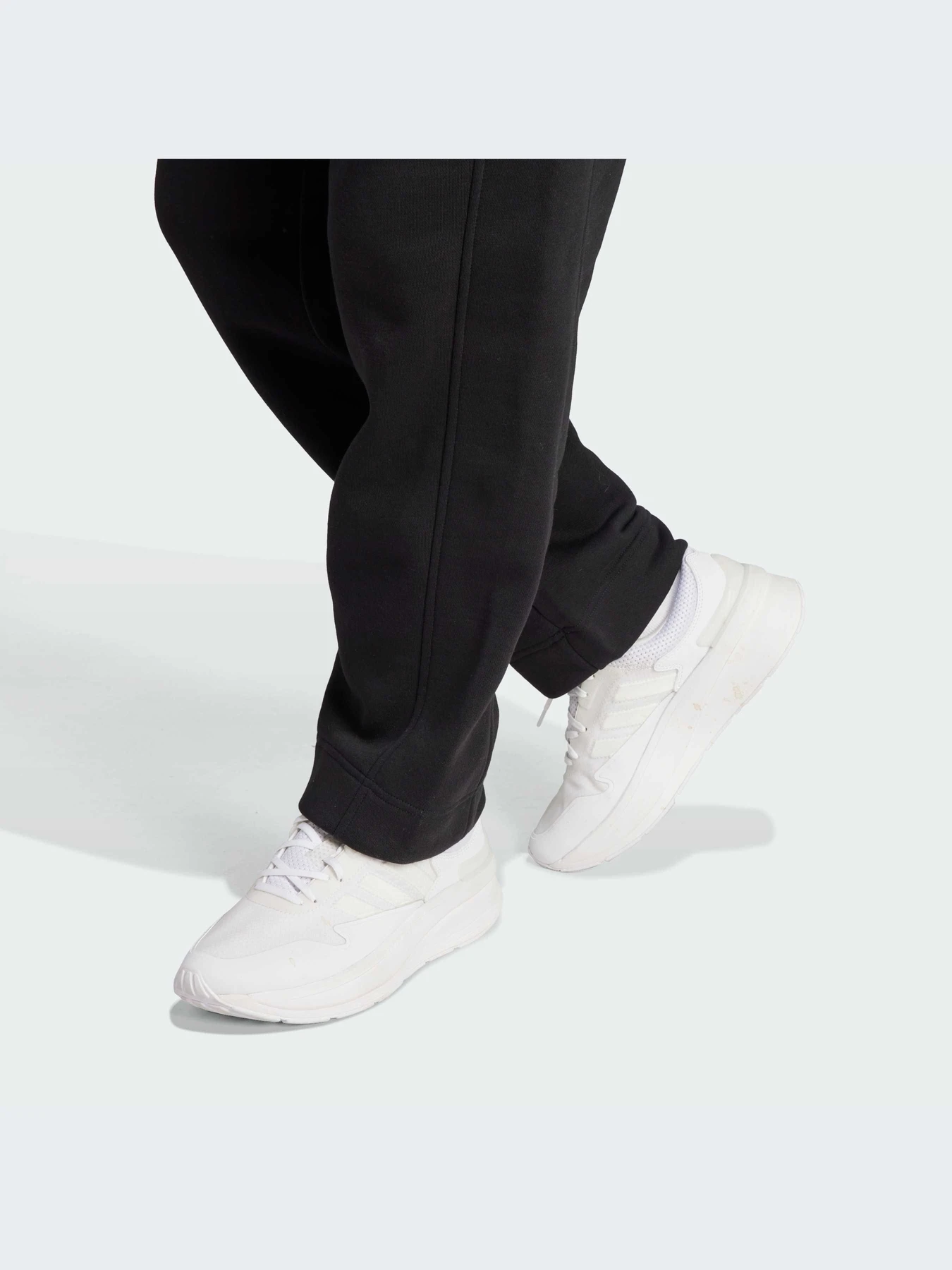 Штани Adidas модель HZ5802 Фото