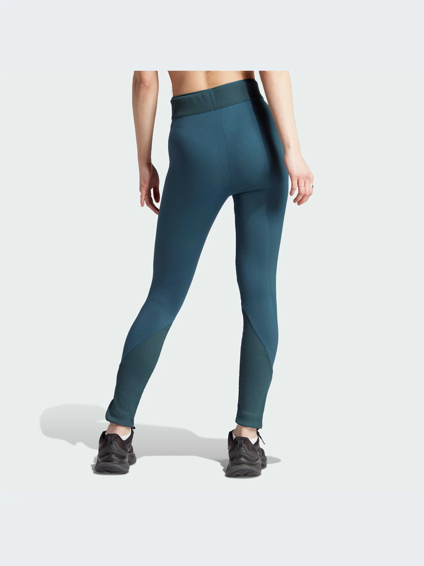 Брюки Adidas ZNE модель IM4941 Брюки Adidas ZNE модель IM4941 Фото